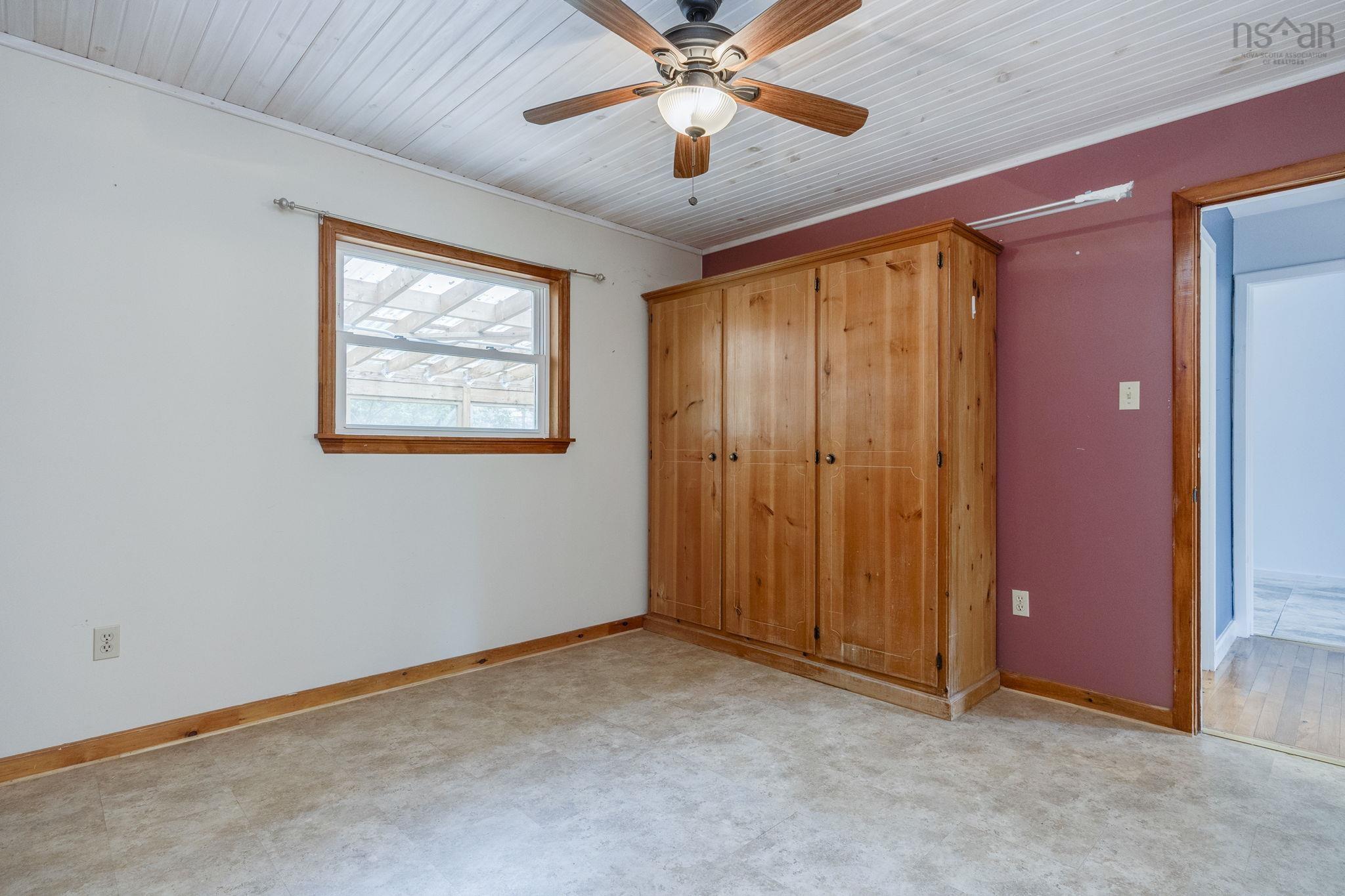 $299,900.00: 305 Lemarchant Drive, Canaan