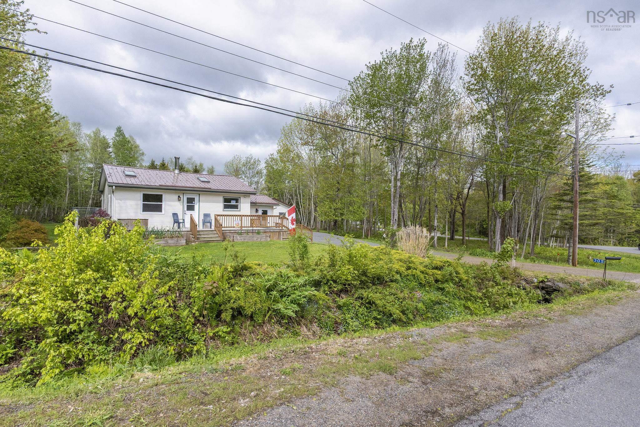 $299,900.00: 305 Lemarchant Drive, Canaan