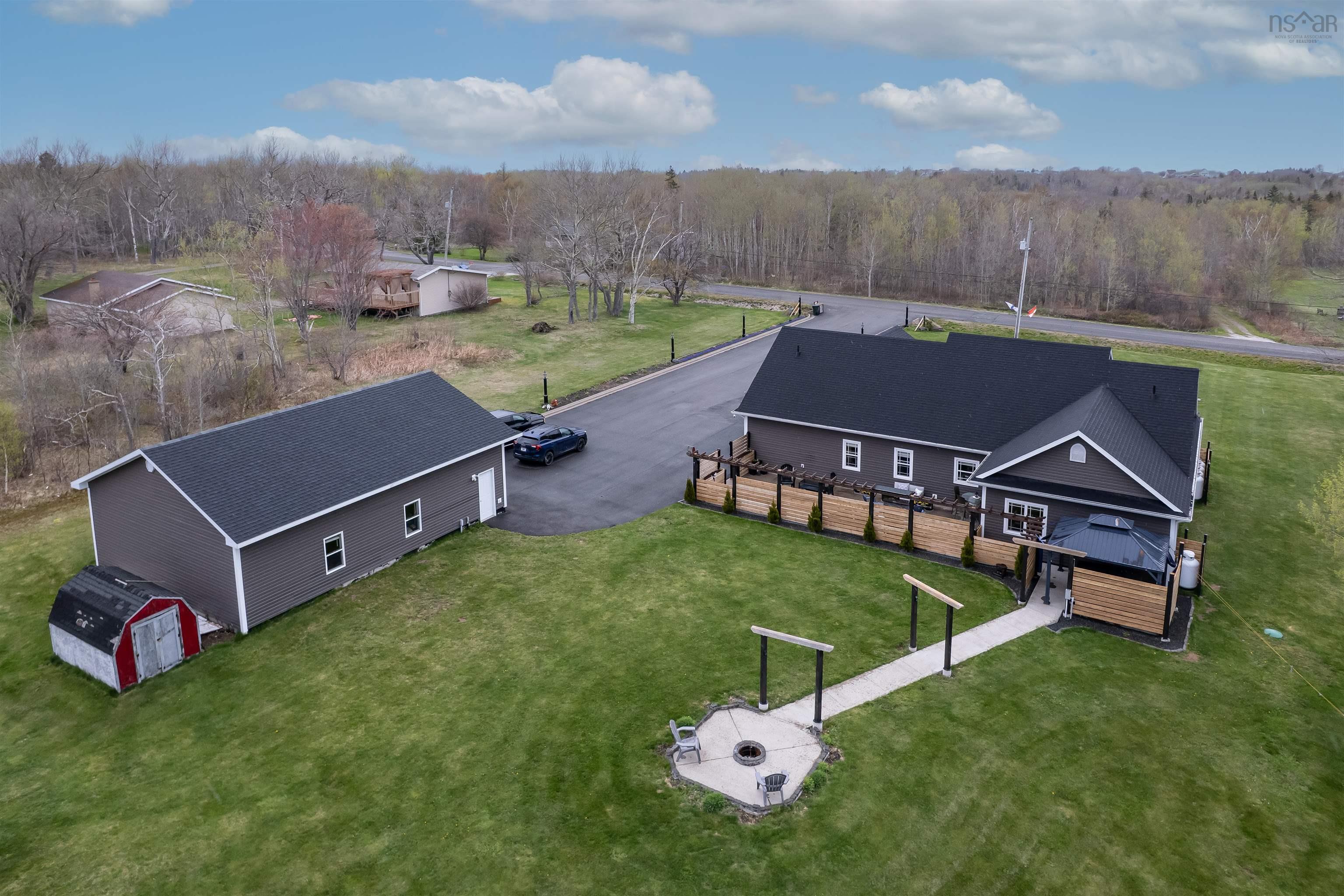$849,000.00: 102 Kaneville Road, New Victoria