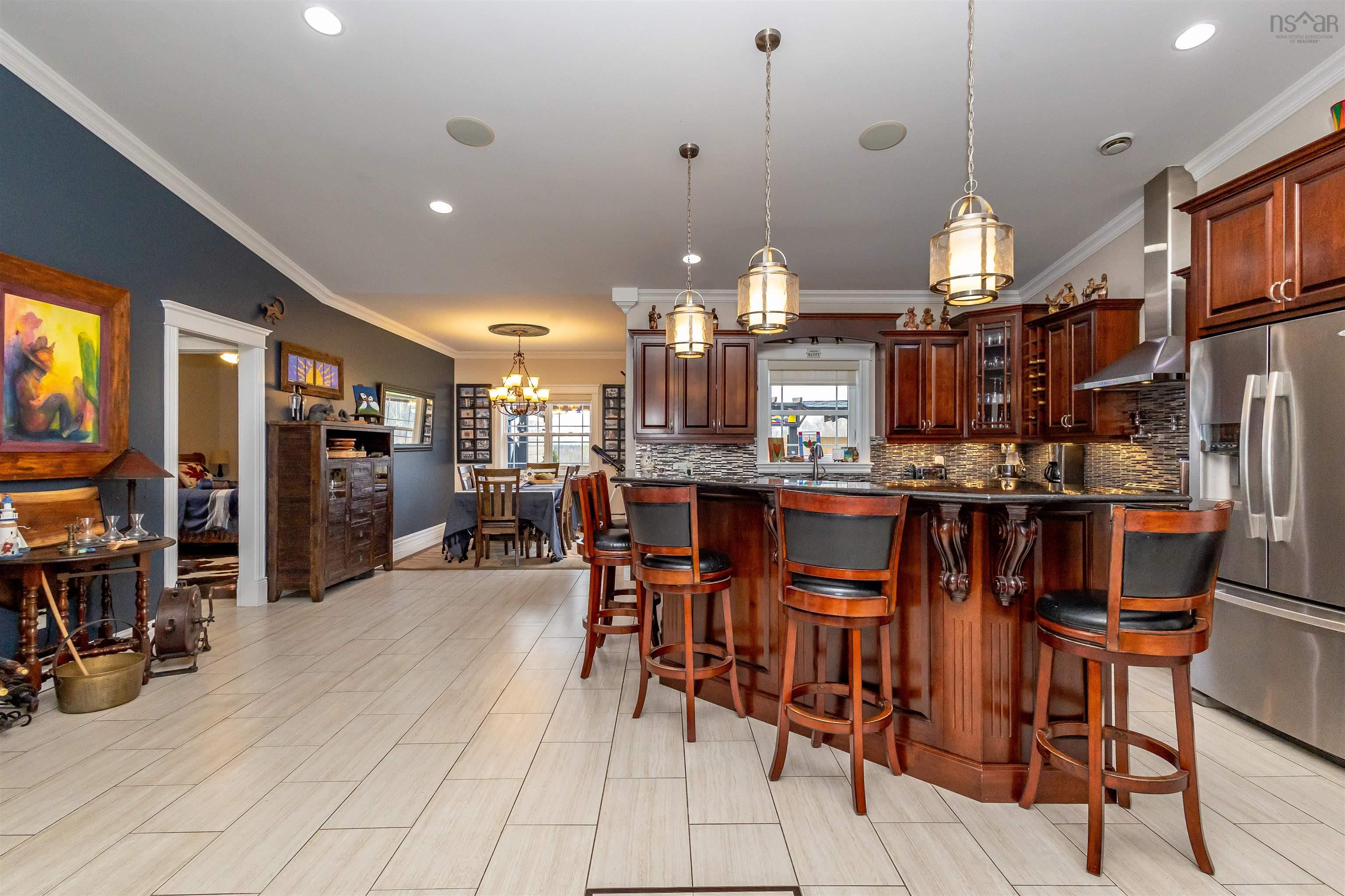 $849,000.00: 102 Kaneville Road, New Victoria
