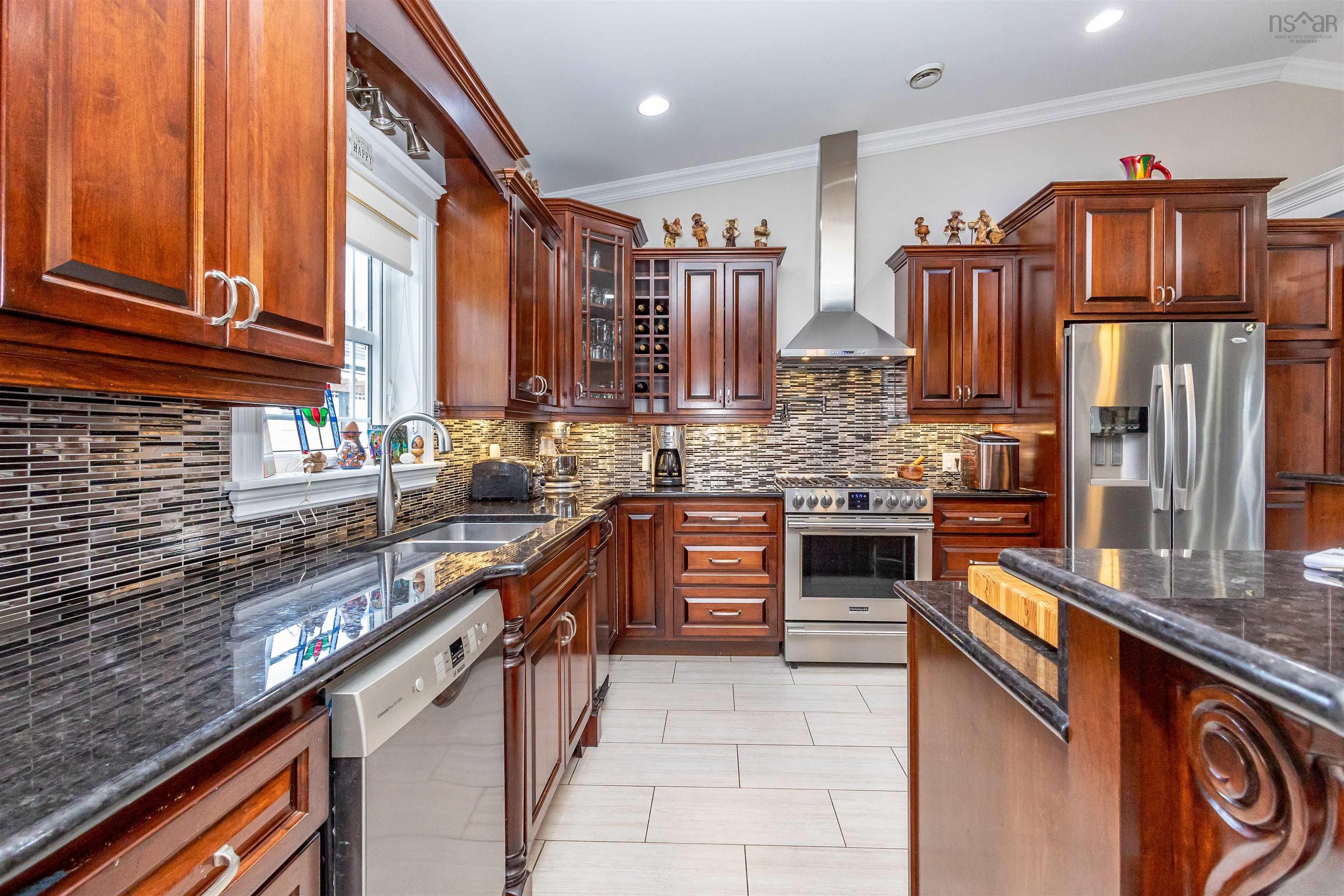 $849,000.00: 102 Kaneville Road, New Victoria