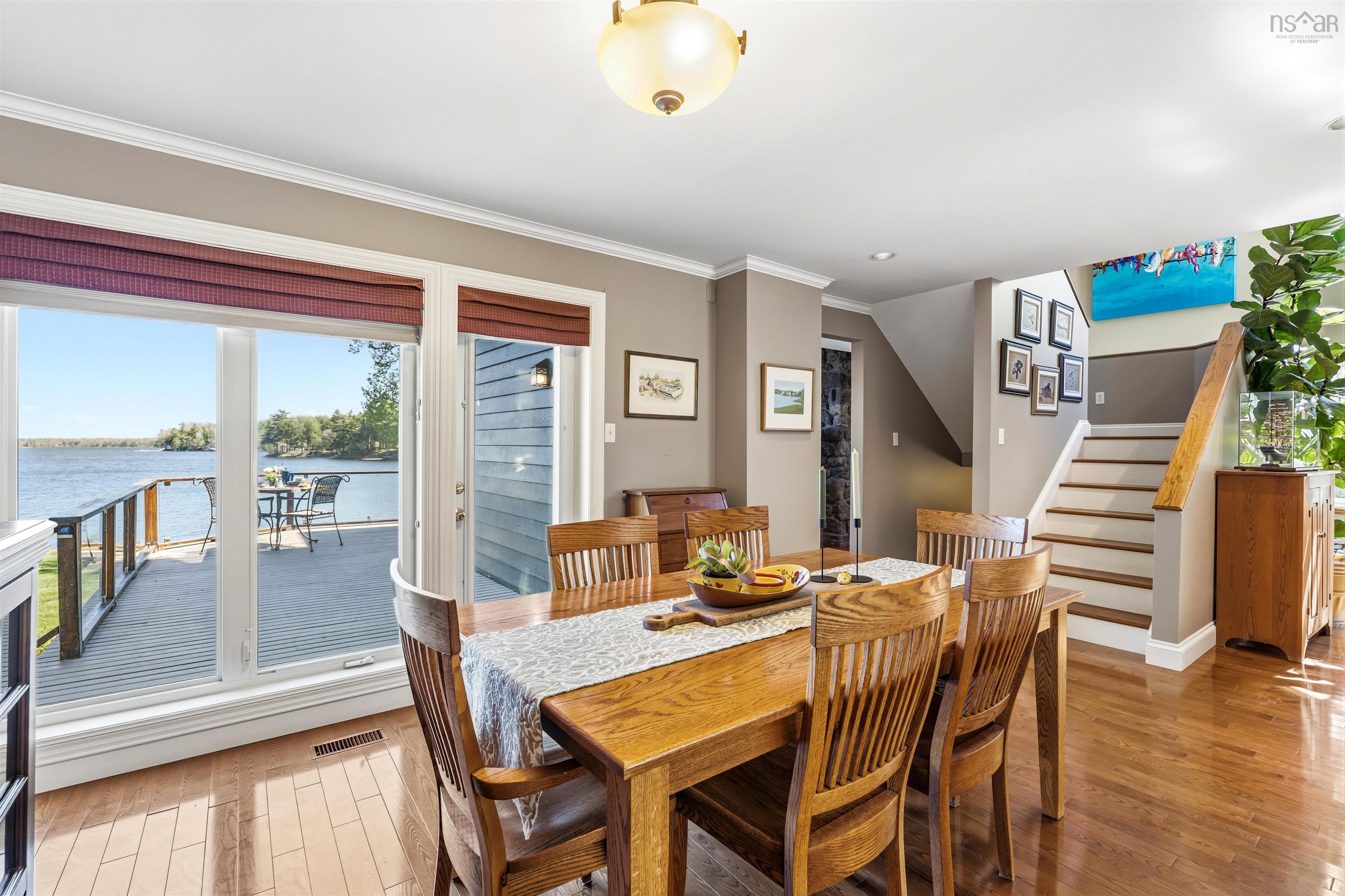 $1,850,000.00: 59 Cochrane Point Road, Enfield