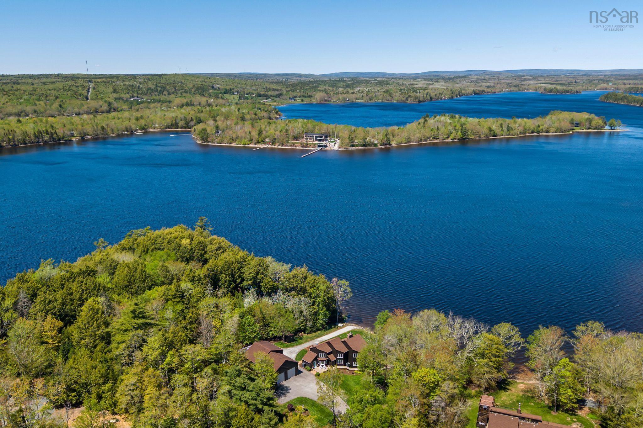 $1,850,000.00: 59 Cochrane Point Road, Enfield