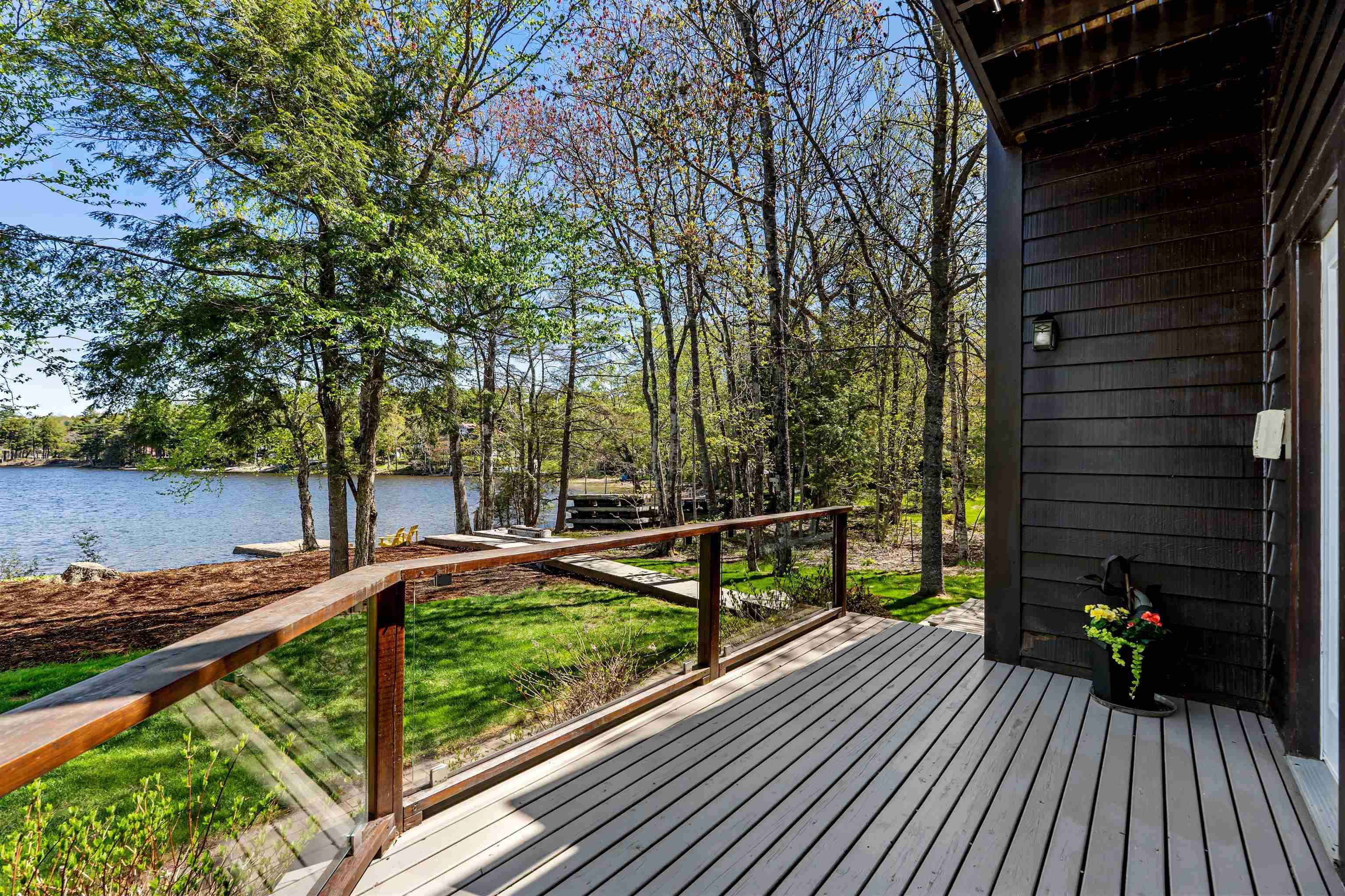 $1,850,000.00: 59 Cochrane Point Road, Enfield