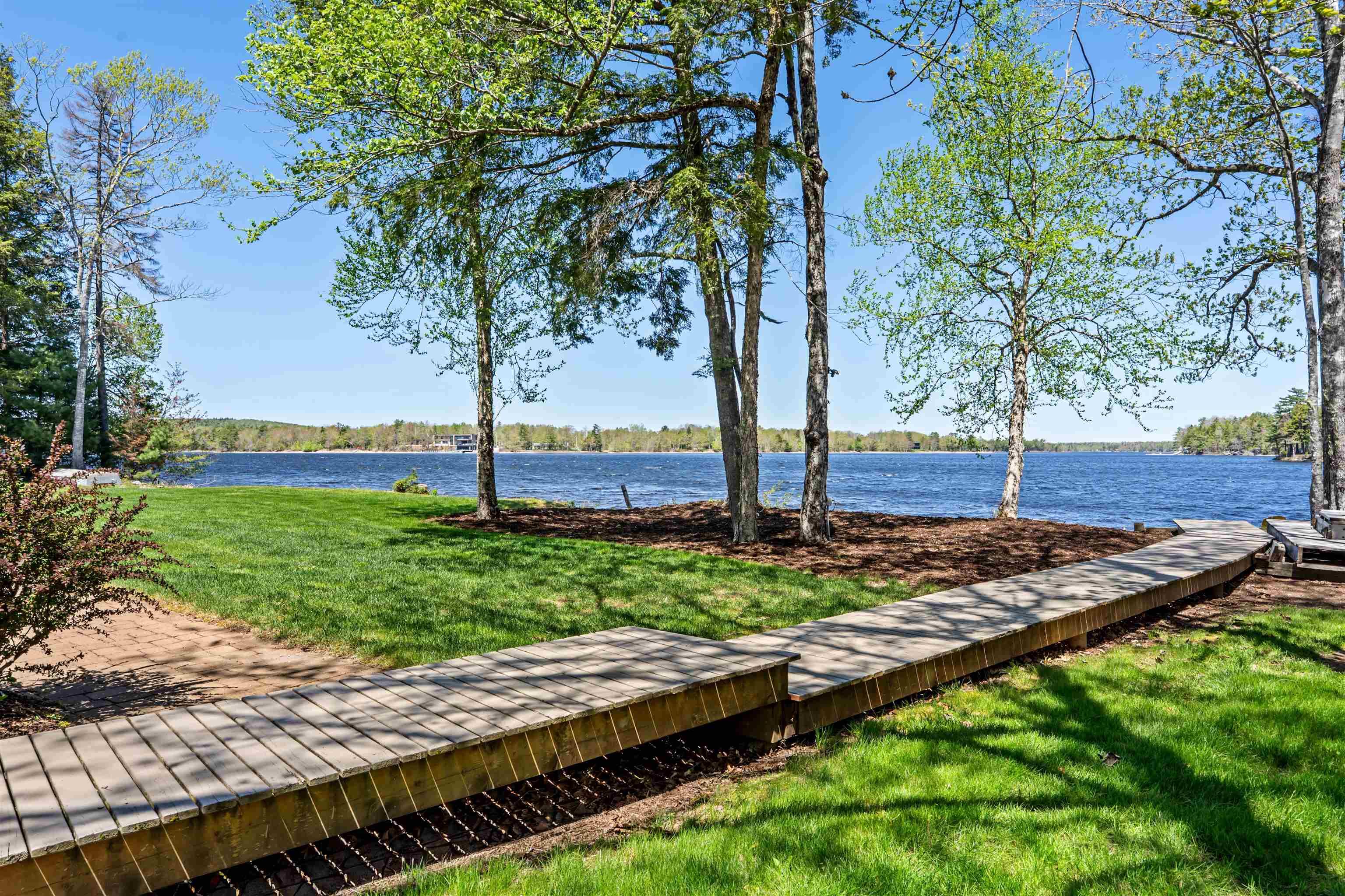 $1,850,000.00: 59 Cochrane Point Road, Enfield