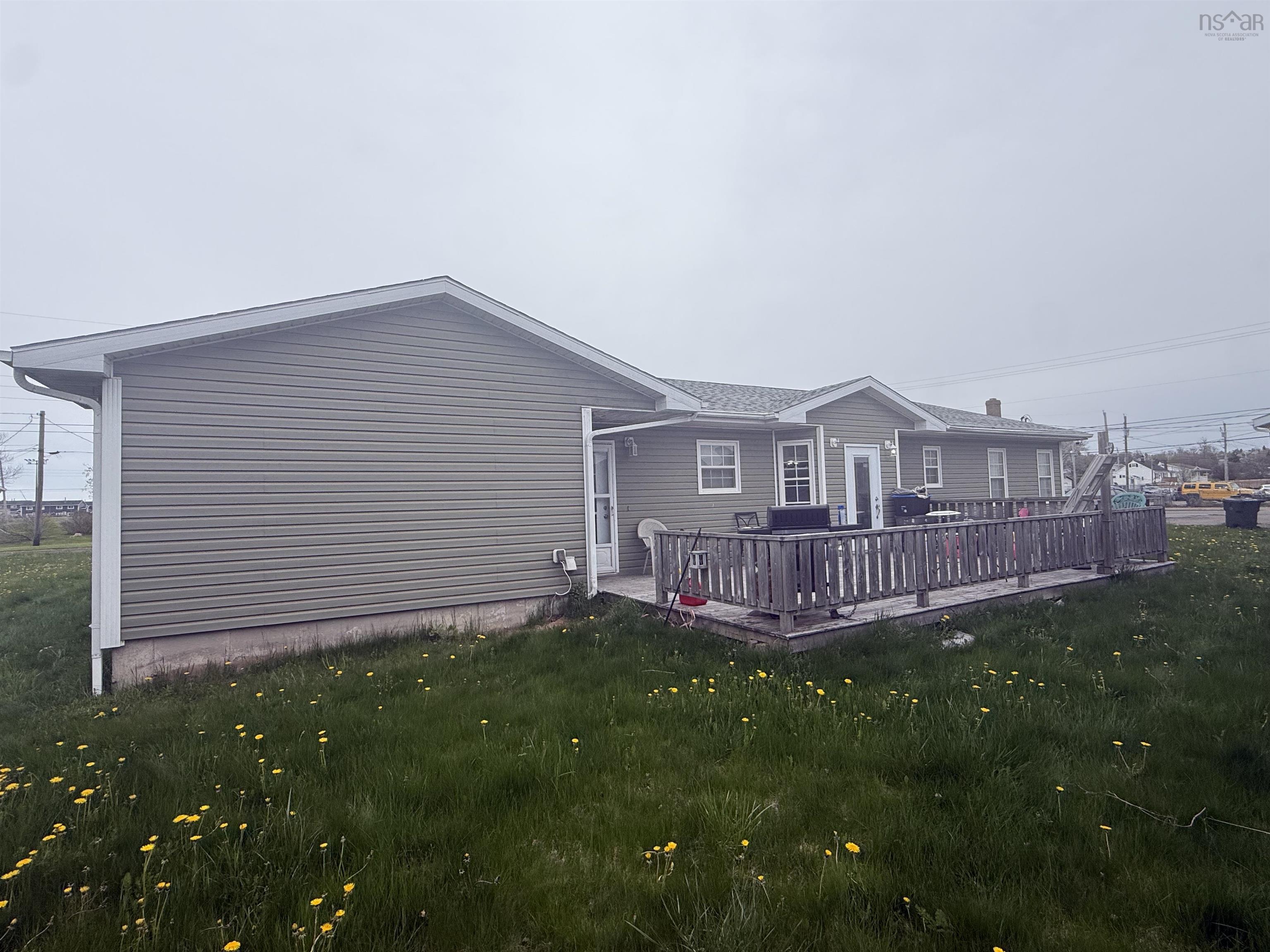 $375,500.00: 429 Twelfth Street, New Waterford