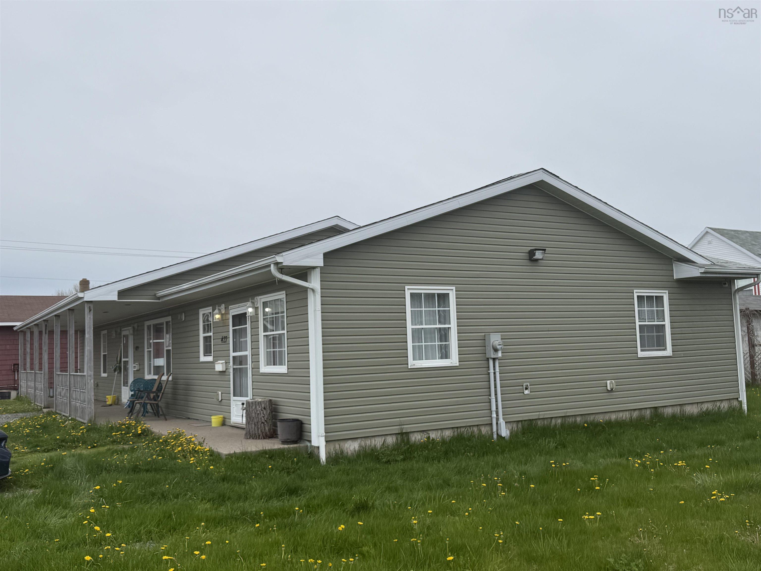 $375,500.00: 429 Twelfth Street, New Waterford