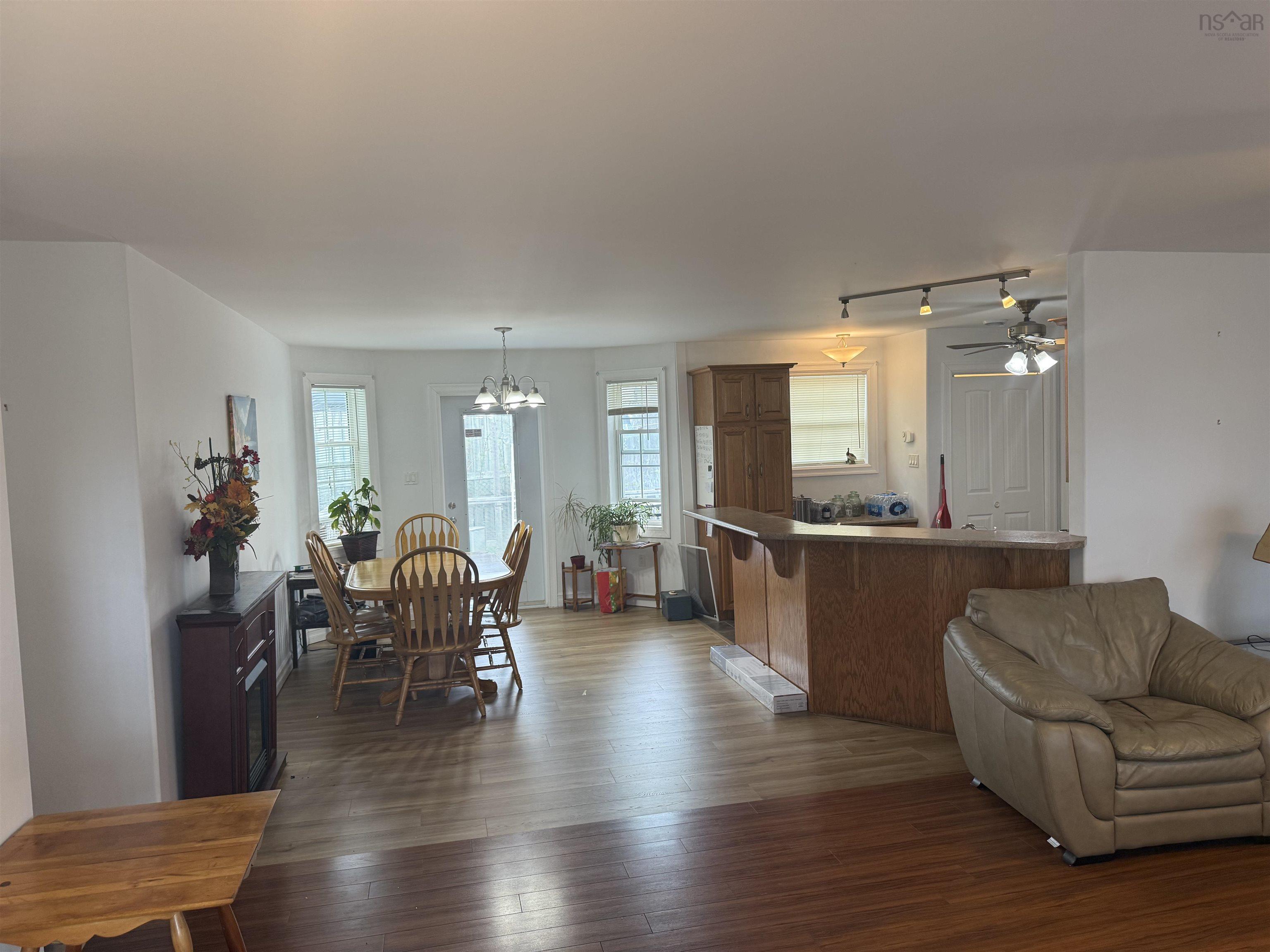 $375,500.00: 429 Twelfth Street, New Waterford