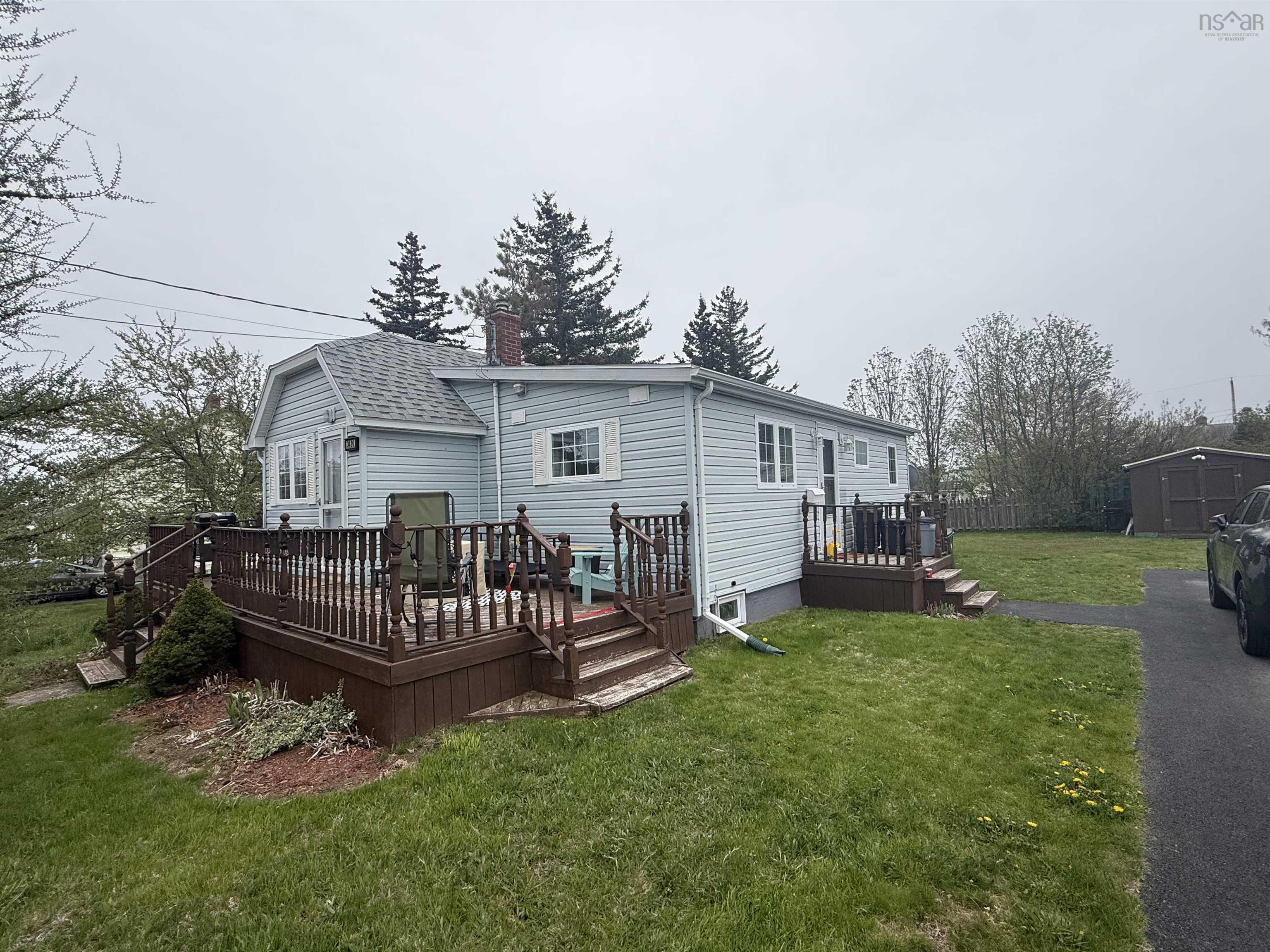 $179,900.00: 3420 Wood Avenue, New Waterford