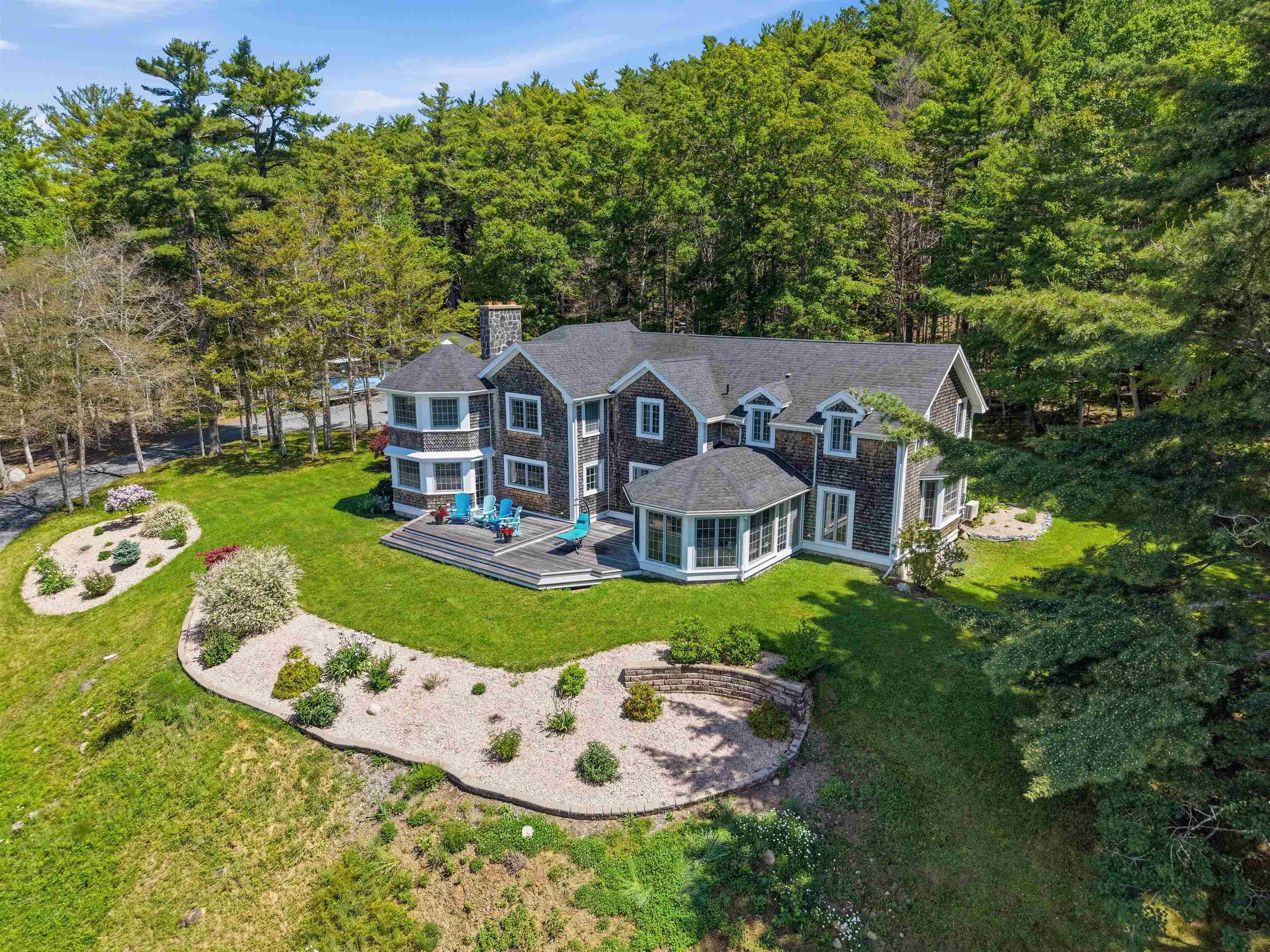 $1,999,900.00: 6010 Highway 332, Middle Lahave