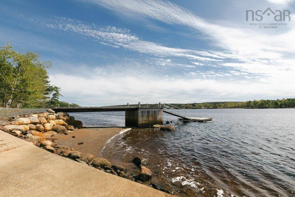 $1,999,900.00: 6010 Highway 332, Middle Lahave