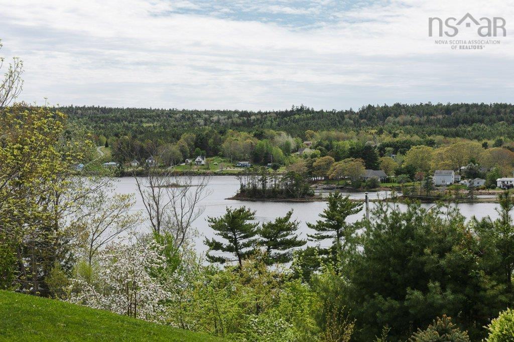 $1,999,900.00: 6010 Highway 332, Middle Lahave