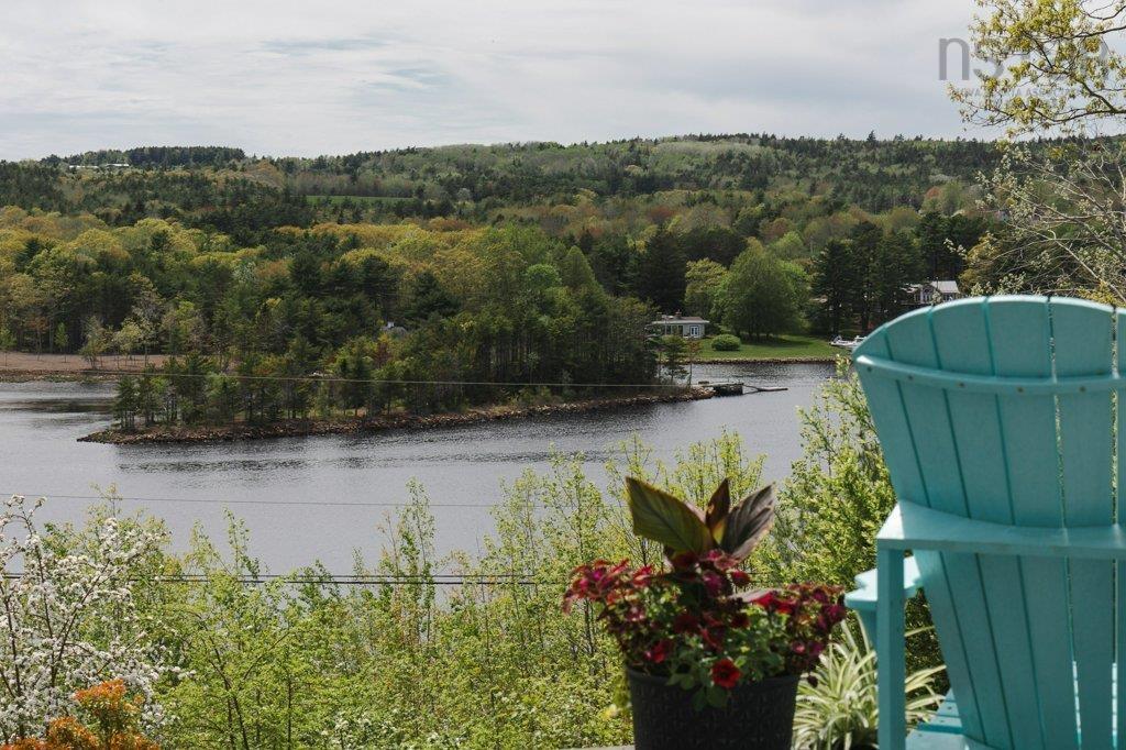 $1,999,900.00: 6010 Highway 332, Middle Lahave