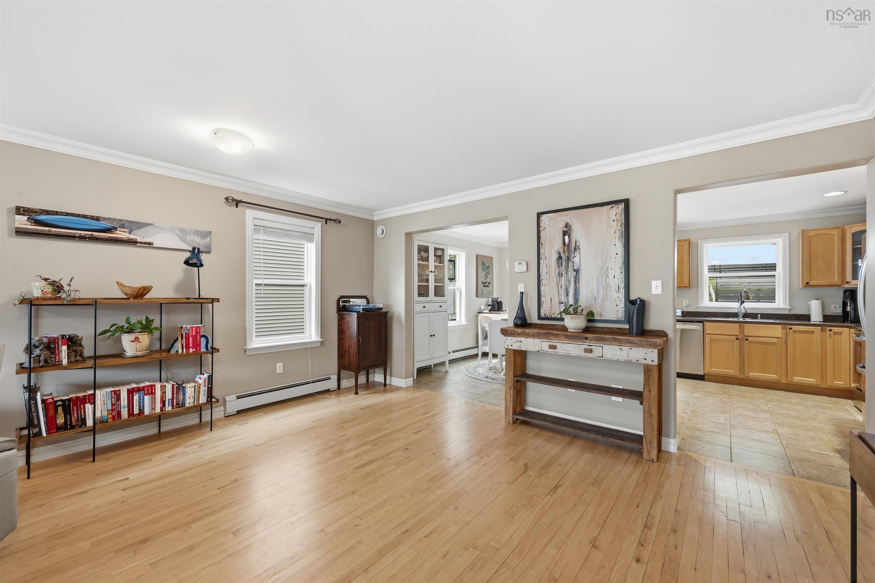 $617,500.00: 17 Outrigger Crescent, Halifax