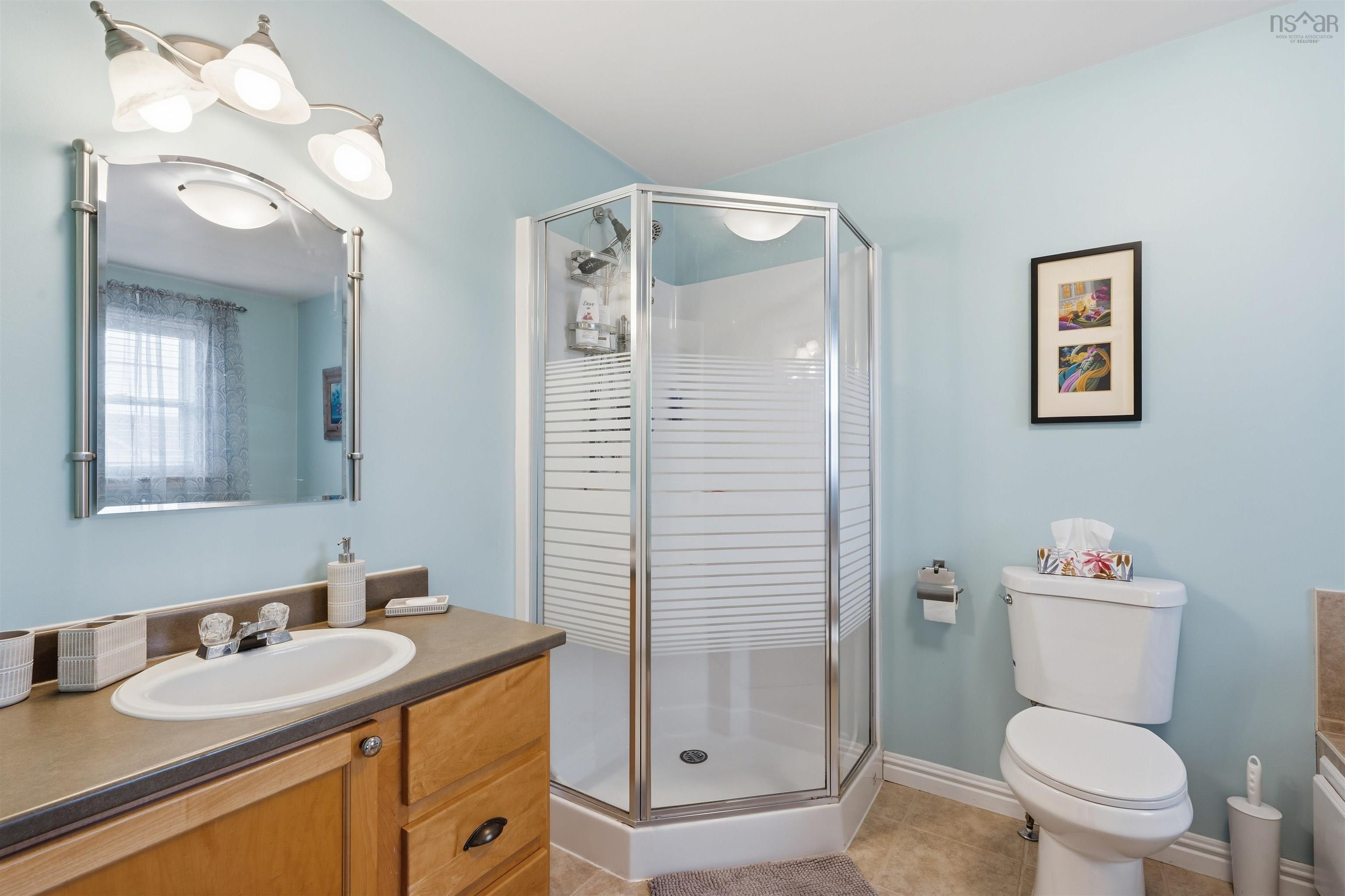 $617,500.00: 17 Outrigger Crescent, Halifax