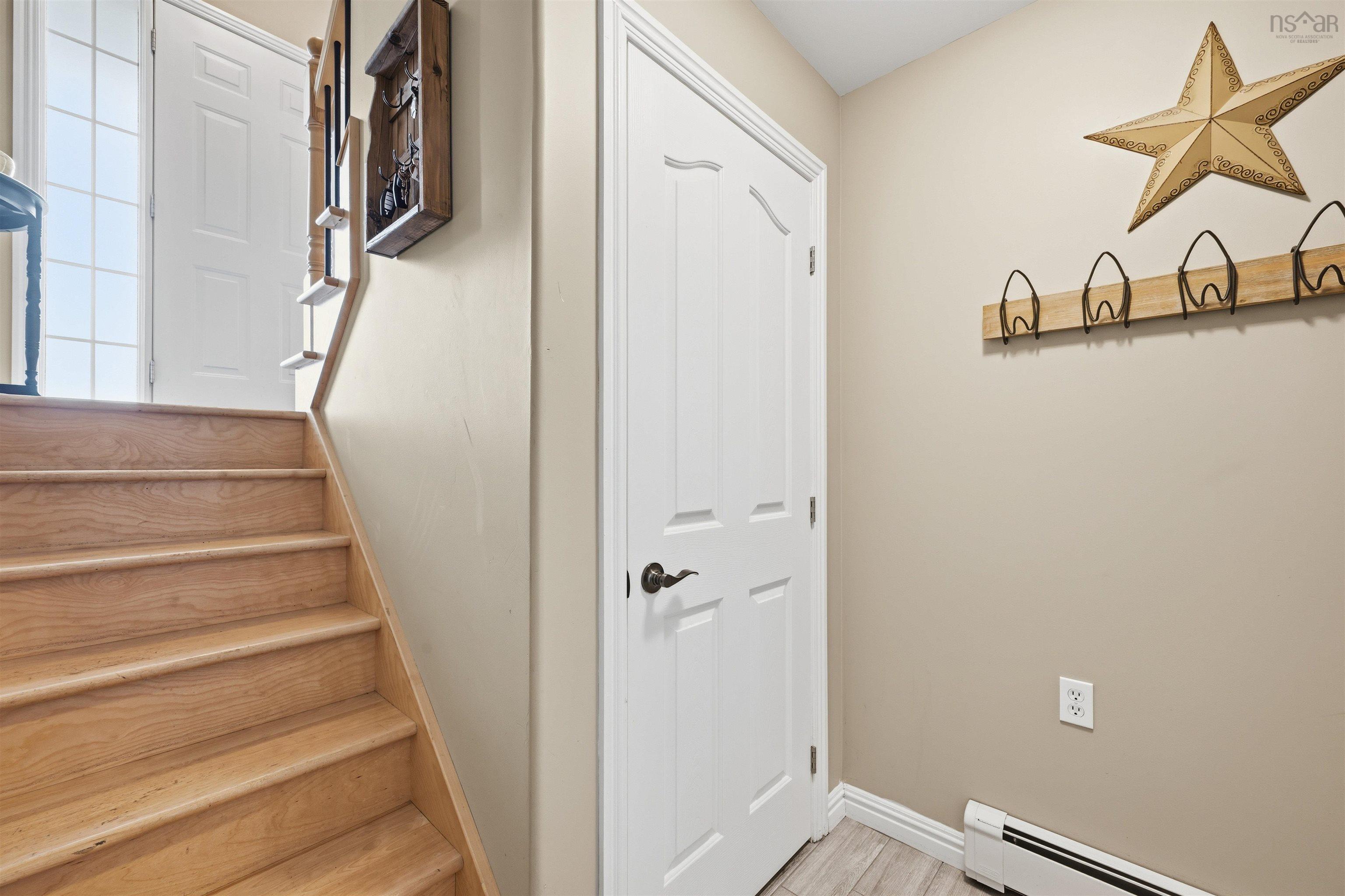$617,500.00: 17 Outrigger Crescent, Halifax