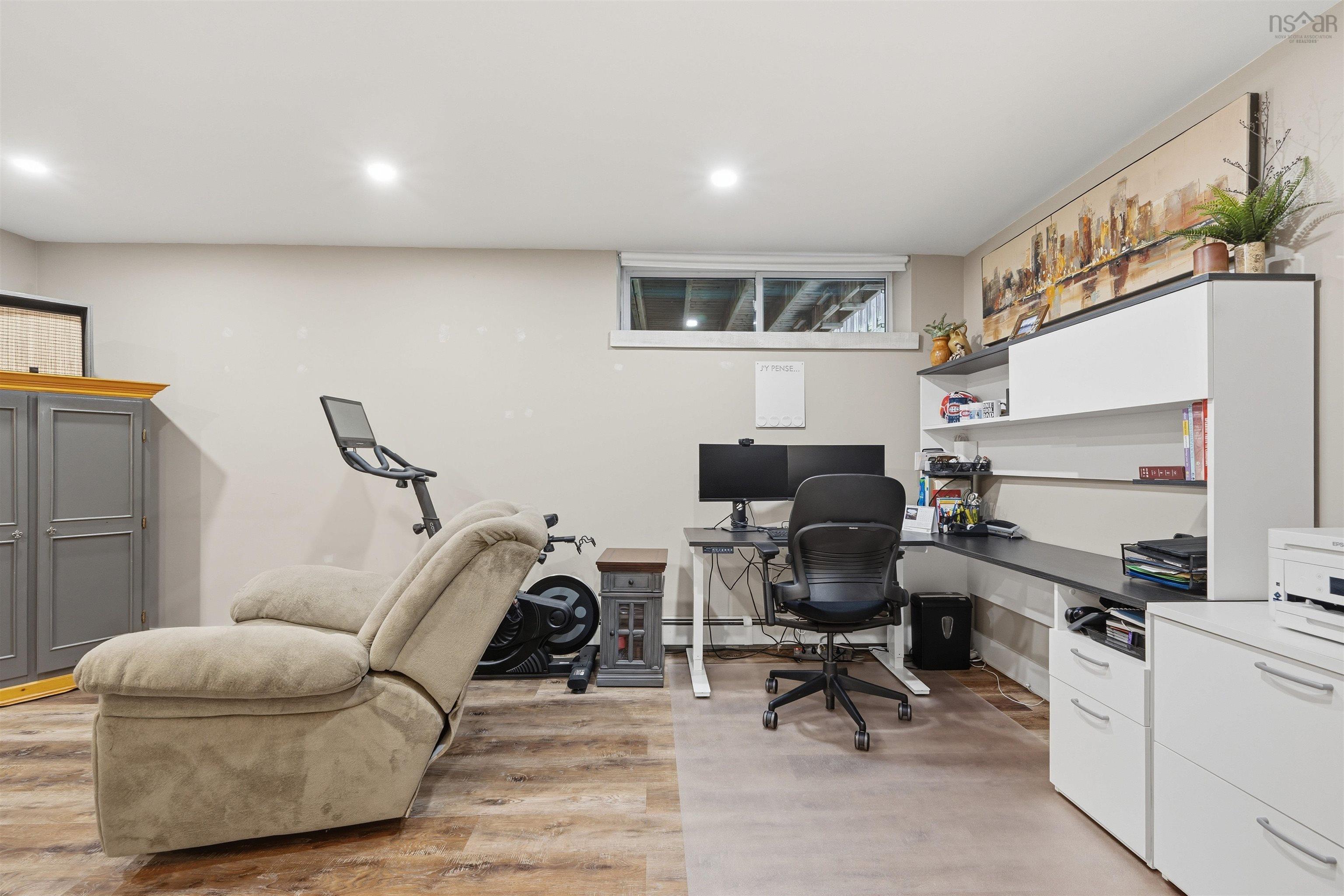 $617,500.00: 17 Outrigger Crescent, Halifax
