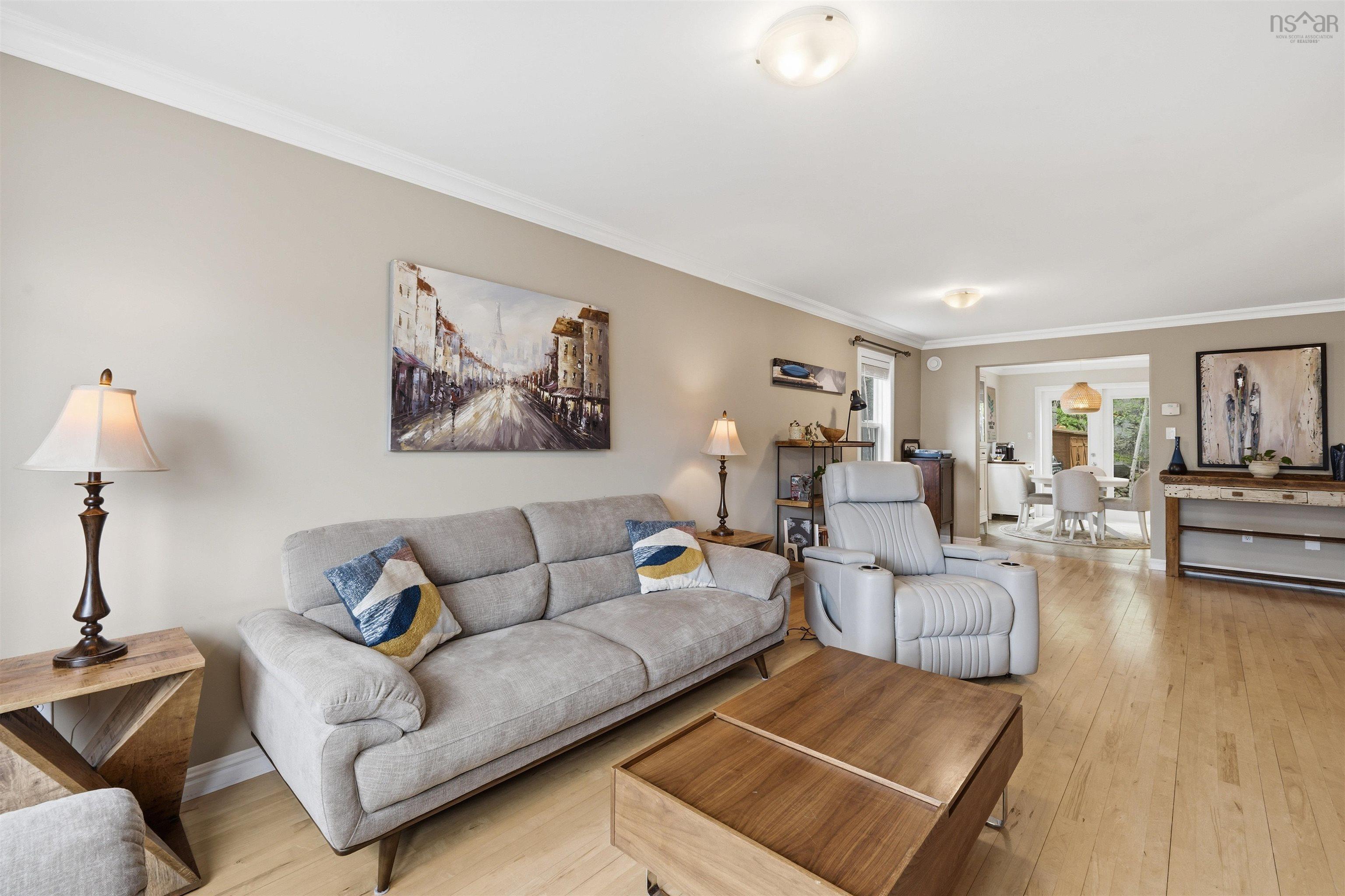 $617,500.00: 17 Outrigger Crescent, Halifax