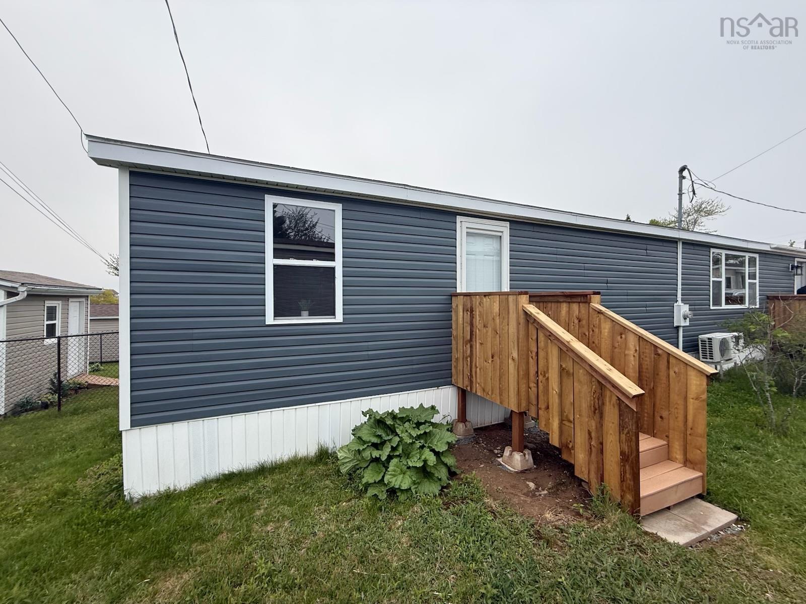 $229,900.00: 6 Earleton Avenue, Dartmouth