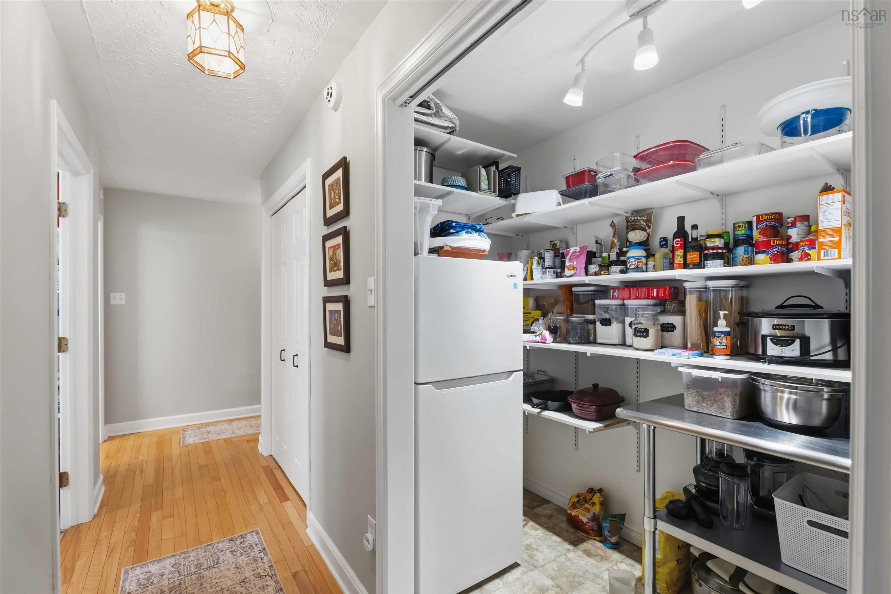 $475,000.00: 10 Connaught Ave Avenue, Middleton