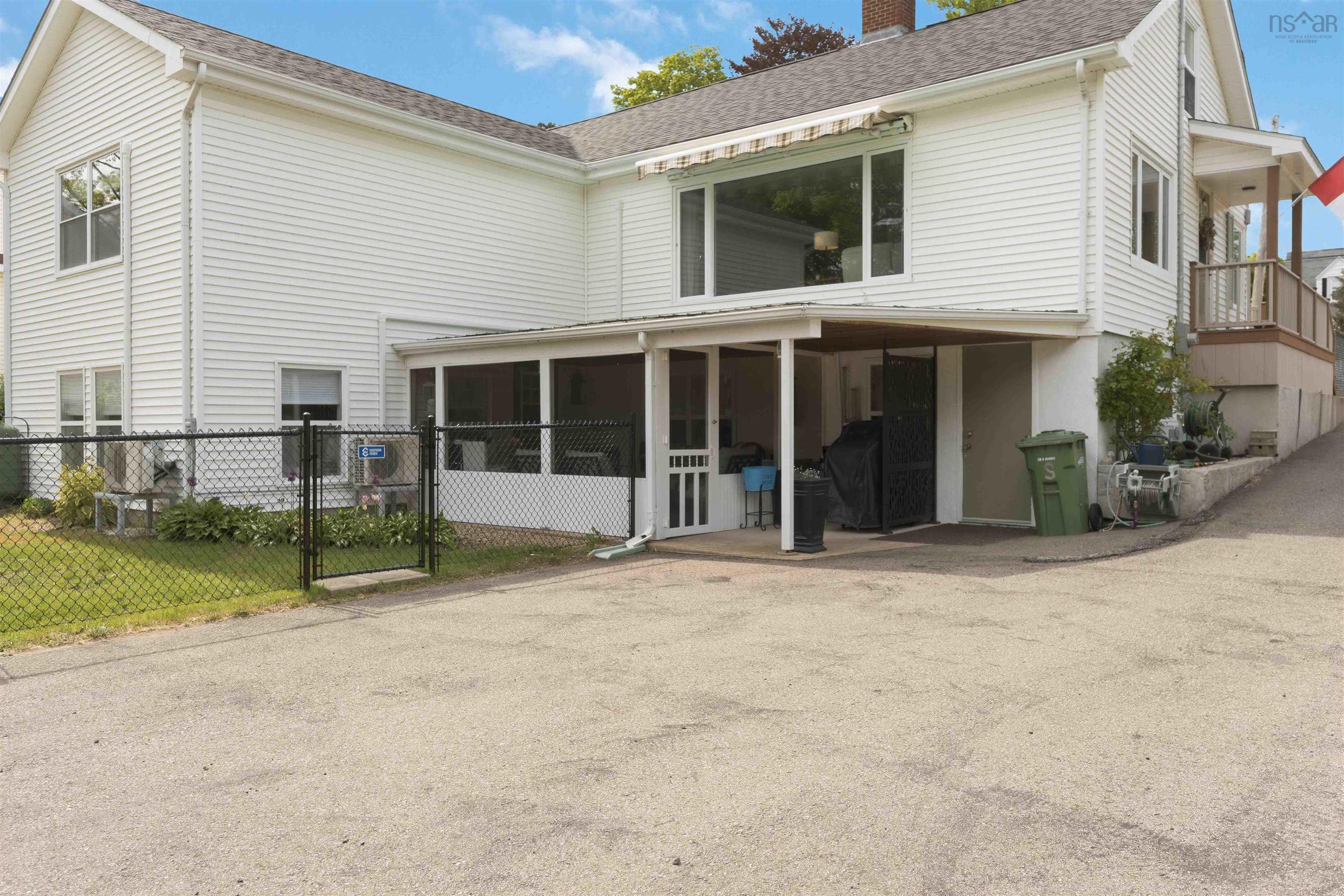 $475,000.00: 10 Connaught Ave Avenue, Middleton