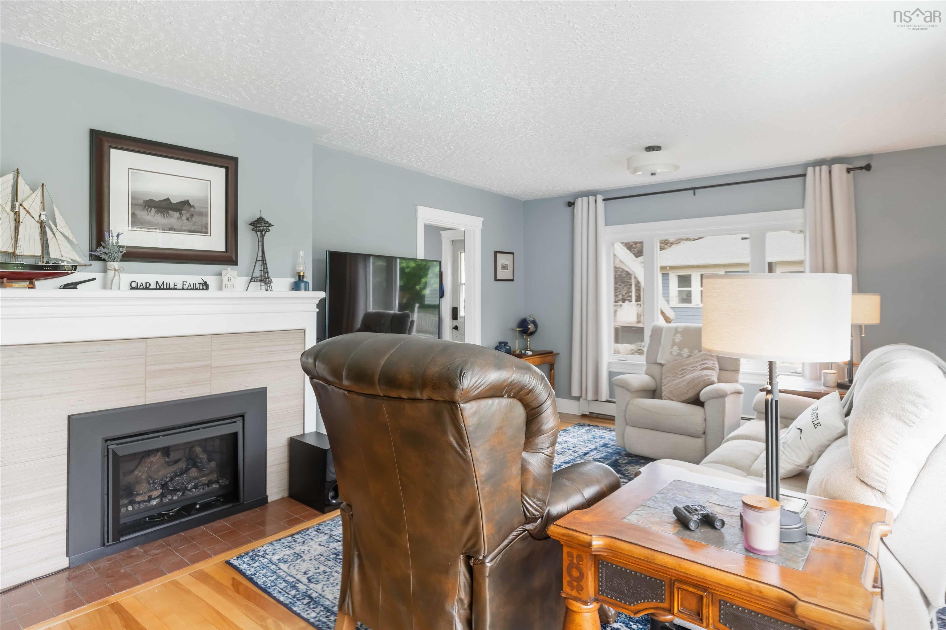 $475,000.00: 10 Connaught Ave Avenue, Middleton