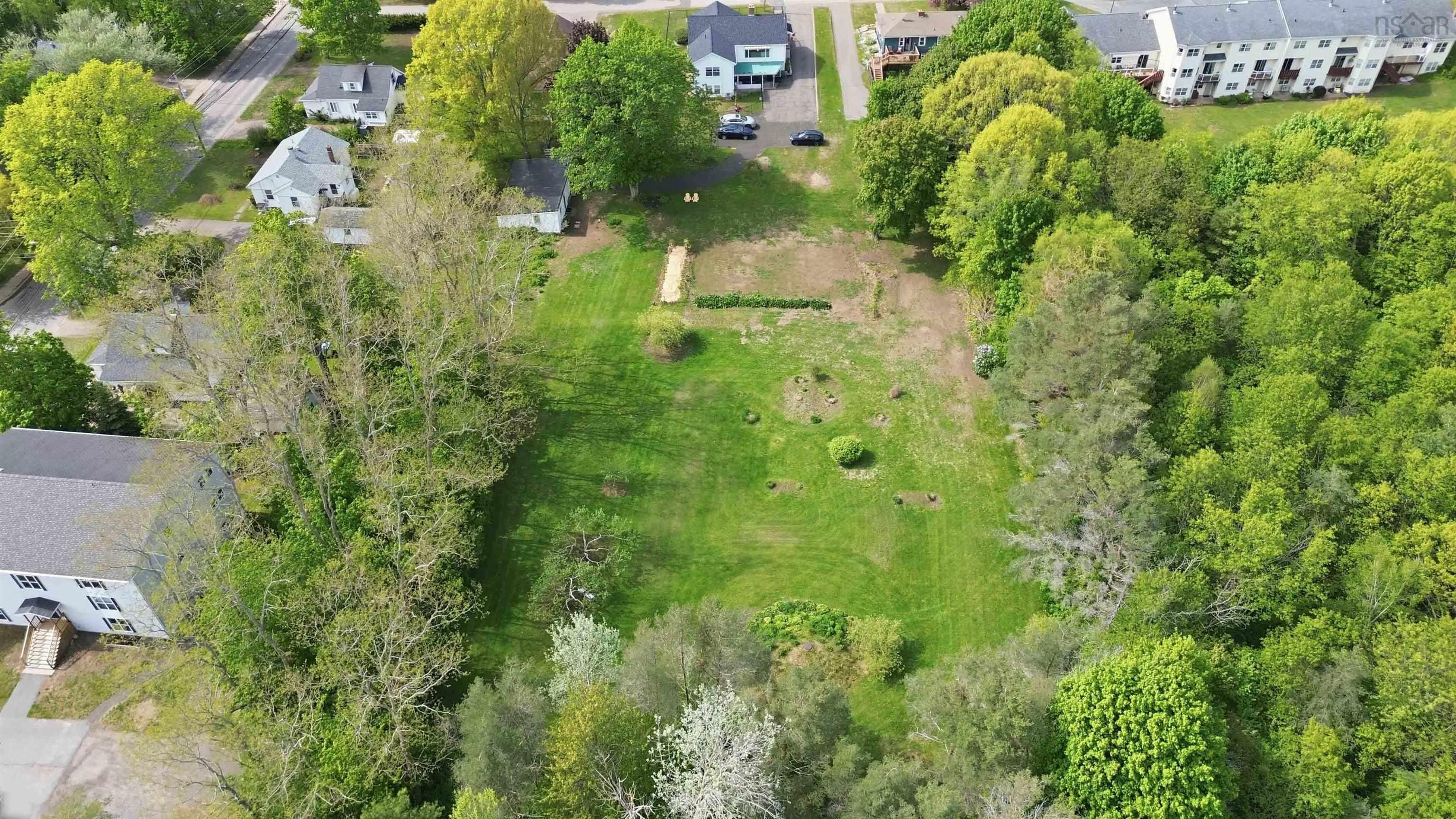 $475,000.00: 10 Connaught Ave Avenue, Middleton