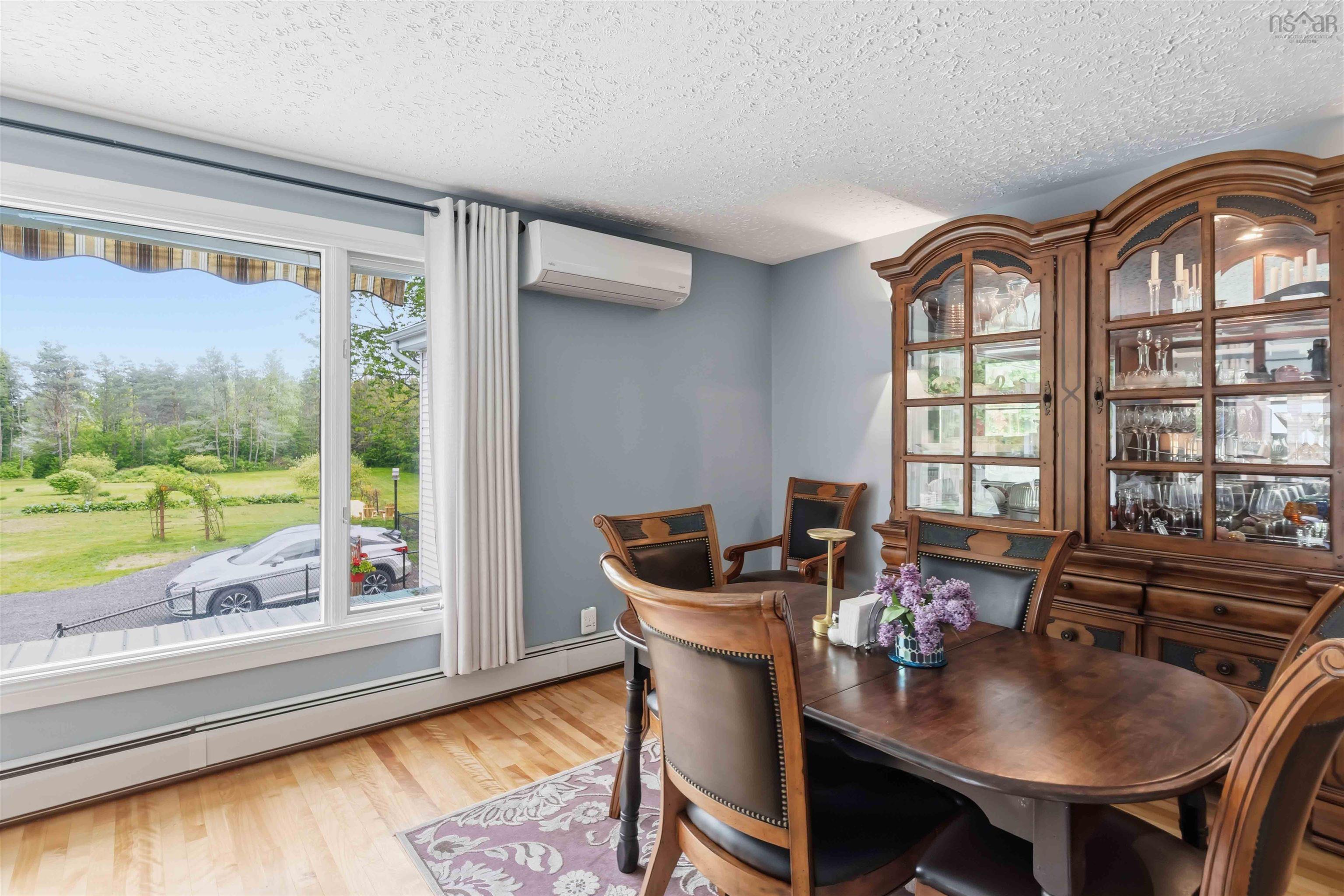 $475,000.00: 10 Connaught Ave Avenue, Middleton