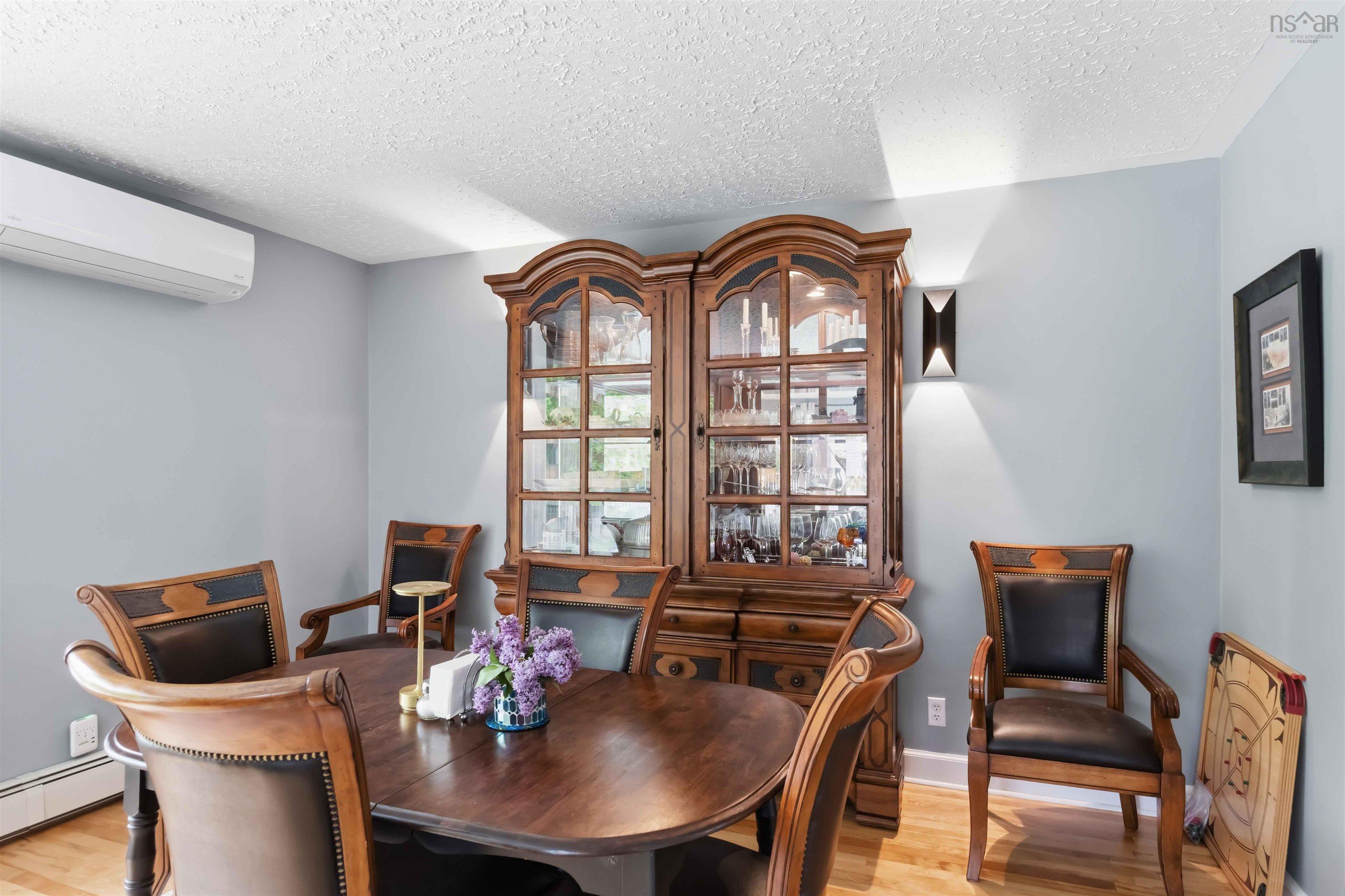 $475,000.00: 10 Connaught Ave Avenue, Middleton