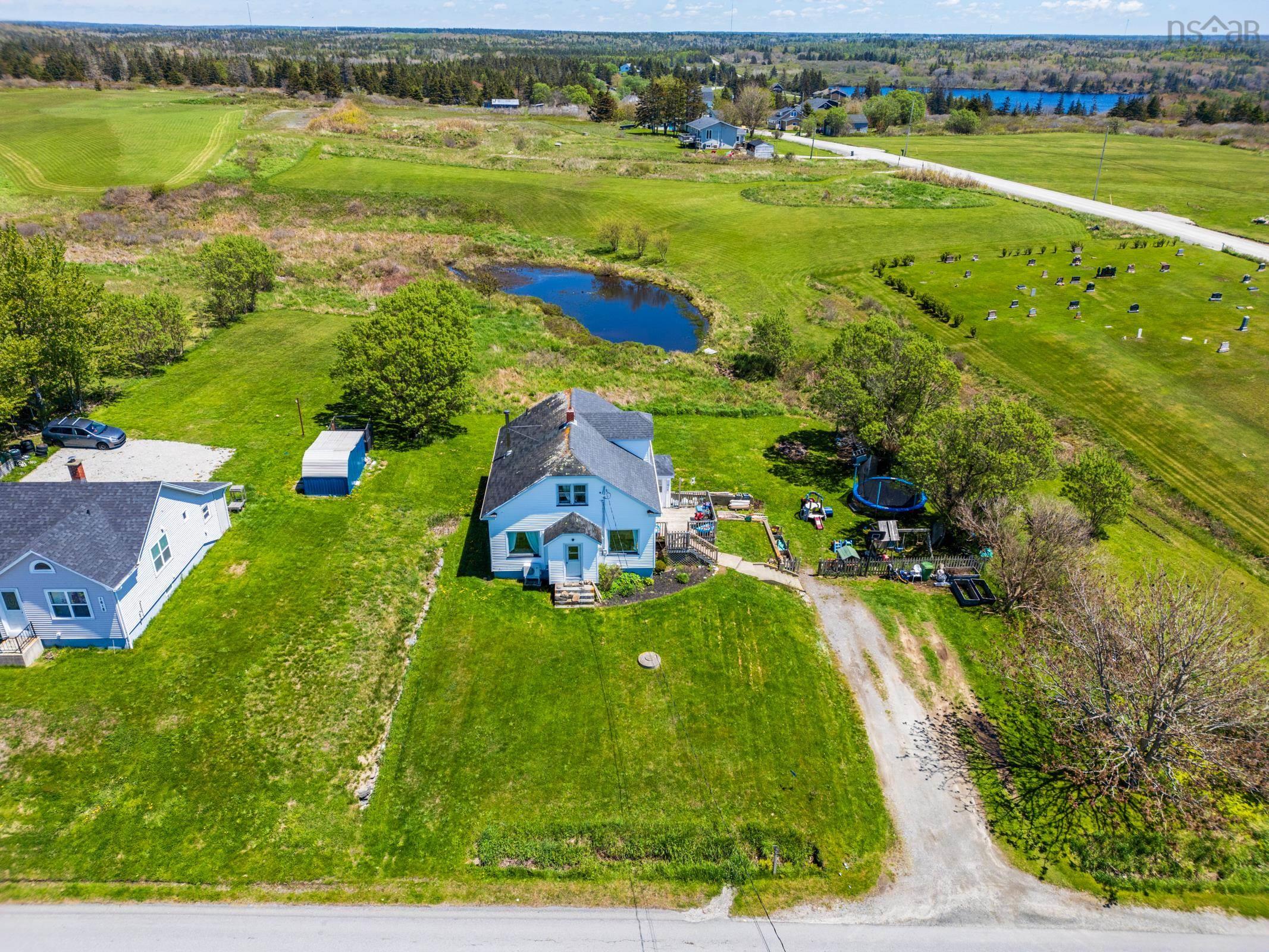 $289,000.00: 1614 Main Shore Road, Sandford