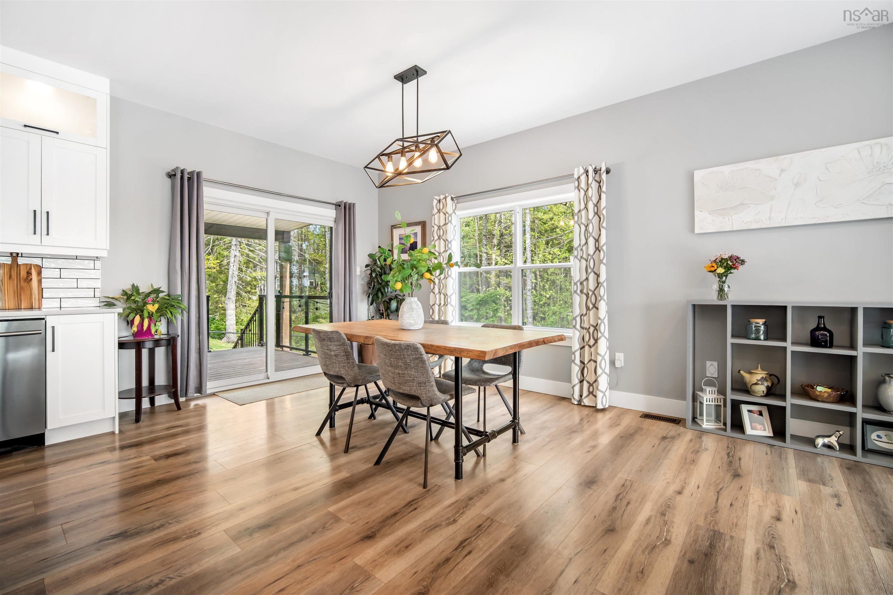 $1,380,000.00: 723 McCabe Lake Drive, Middle Sackville