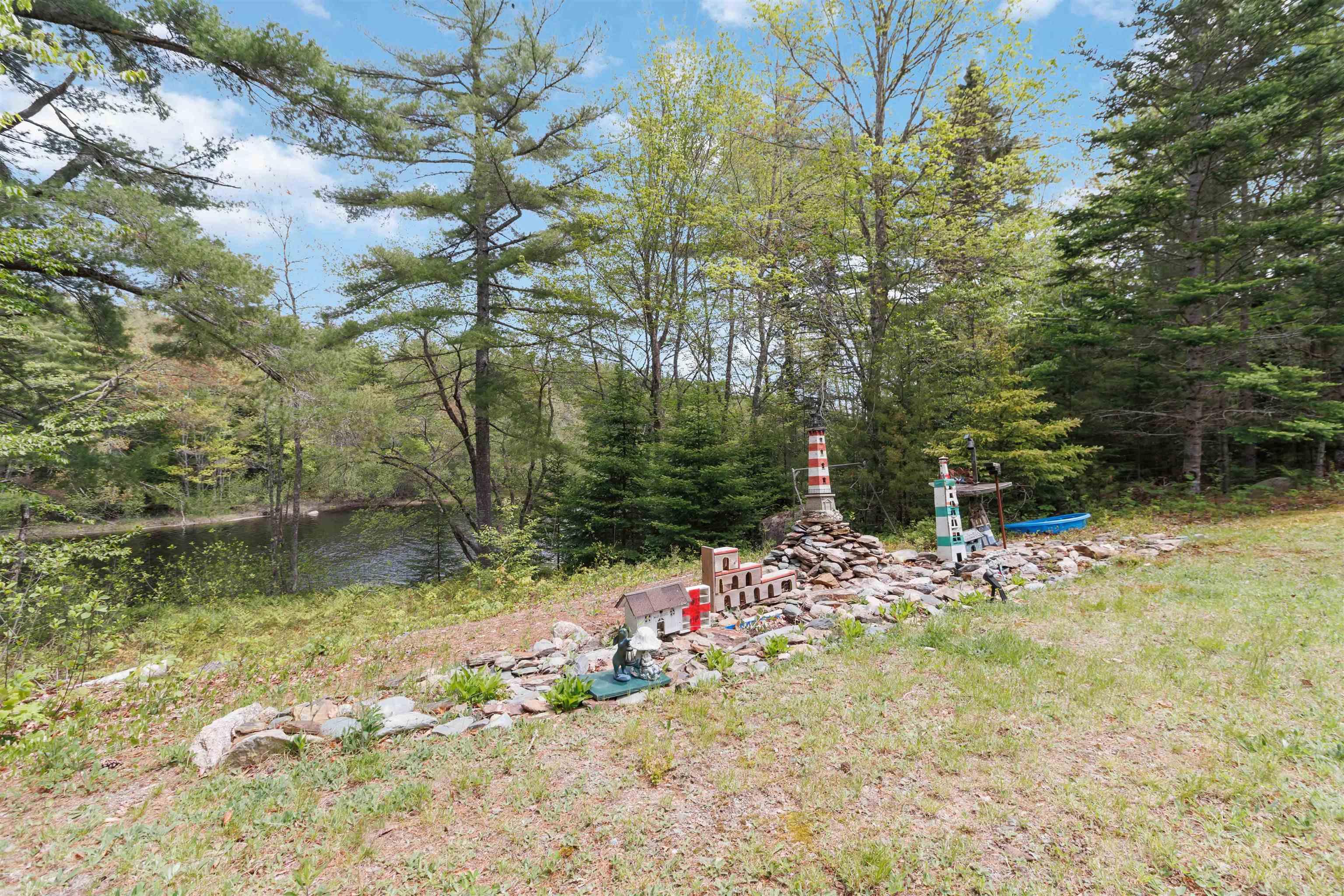 $299,900.00: 288 MEAUGHER Road, Harmony