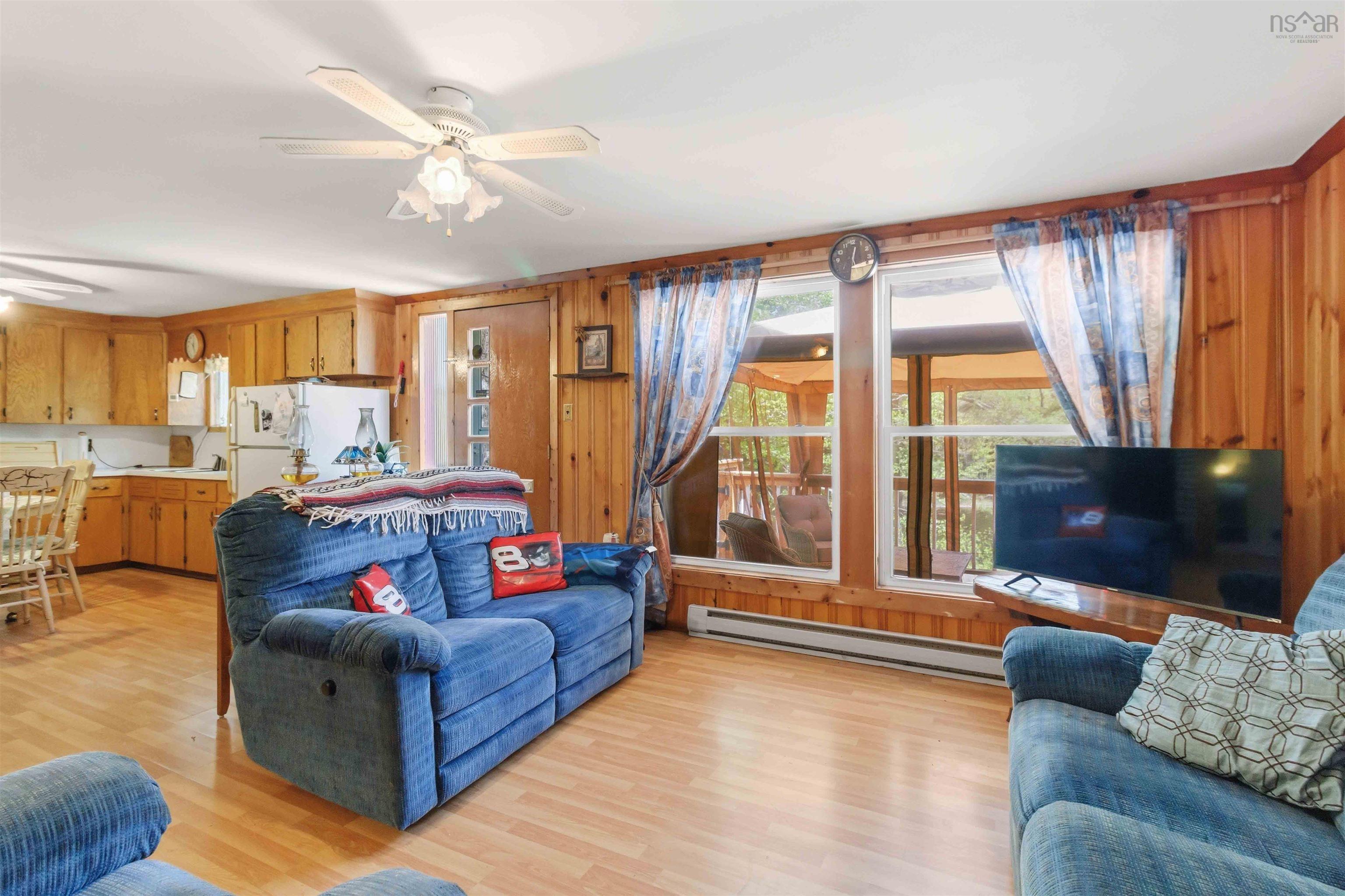 $299,900.00: 288 MEAUGHER Road, Harmony