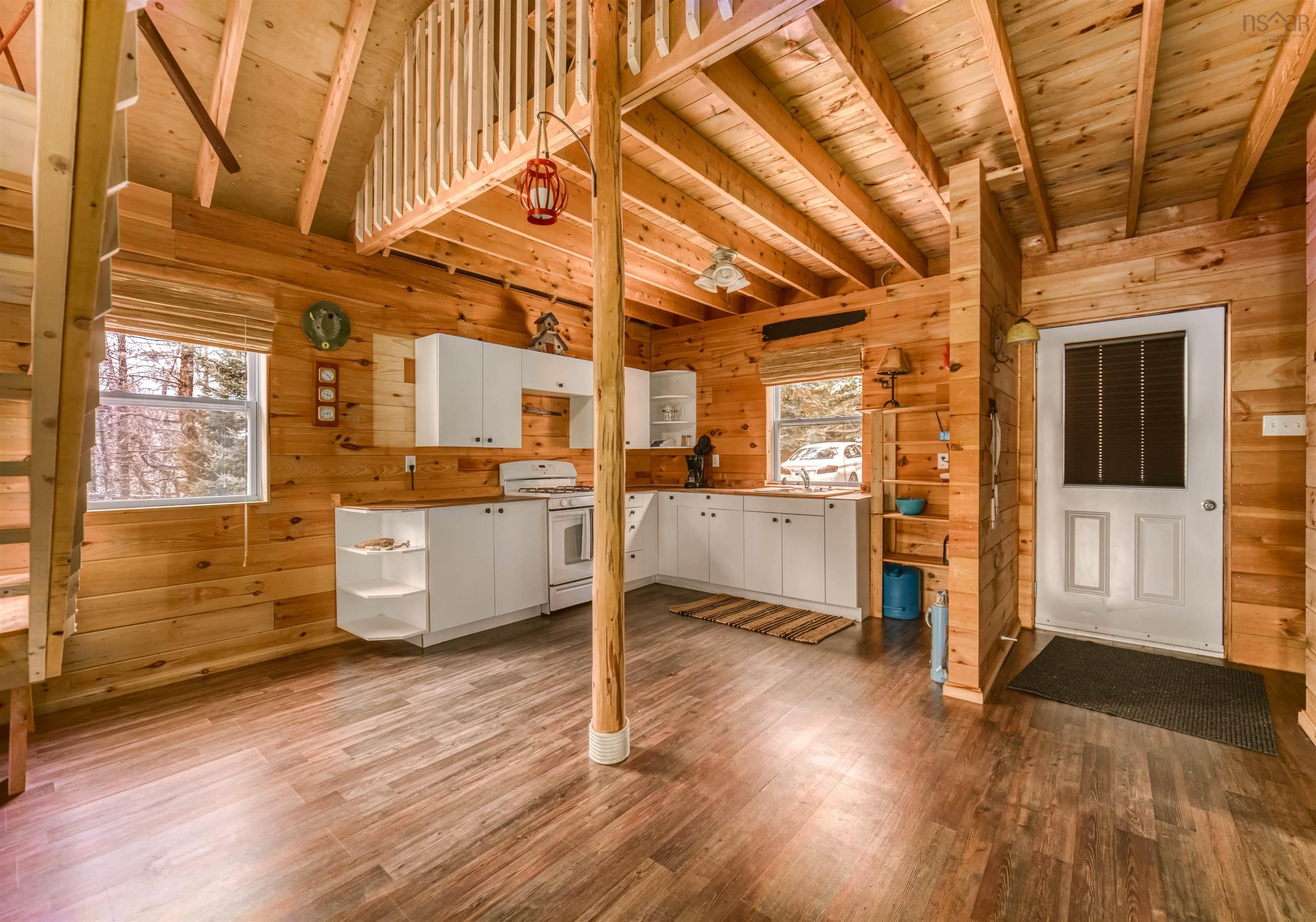 $379,900.00: 1-2B 2204 Highway 2, Economy