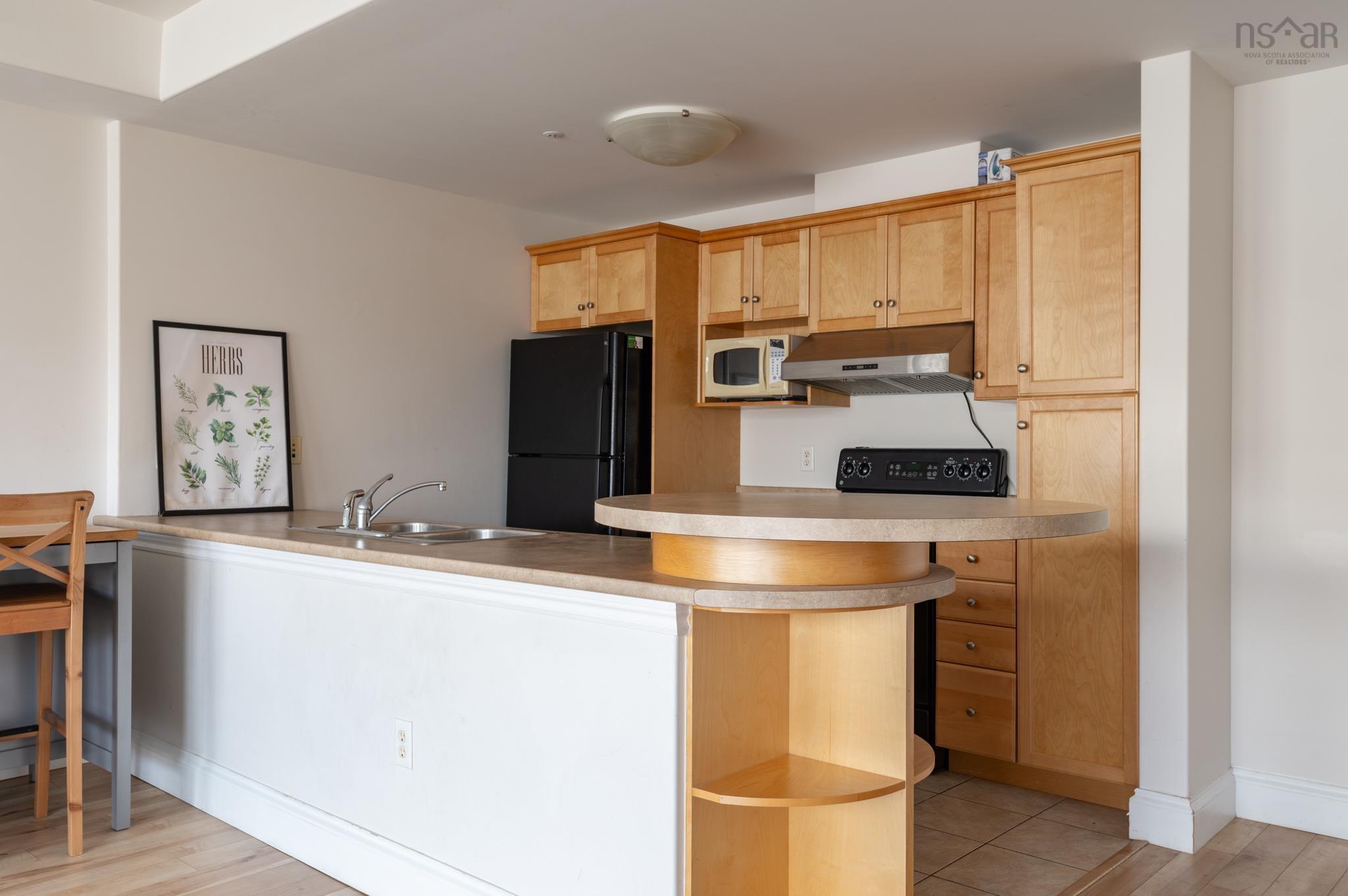 208 647 Bedford Highway, Halifax, NS (MLS 202612531)
