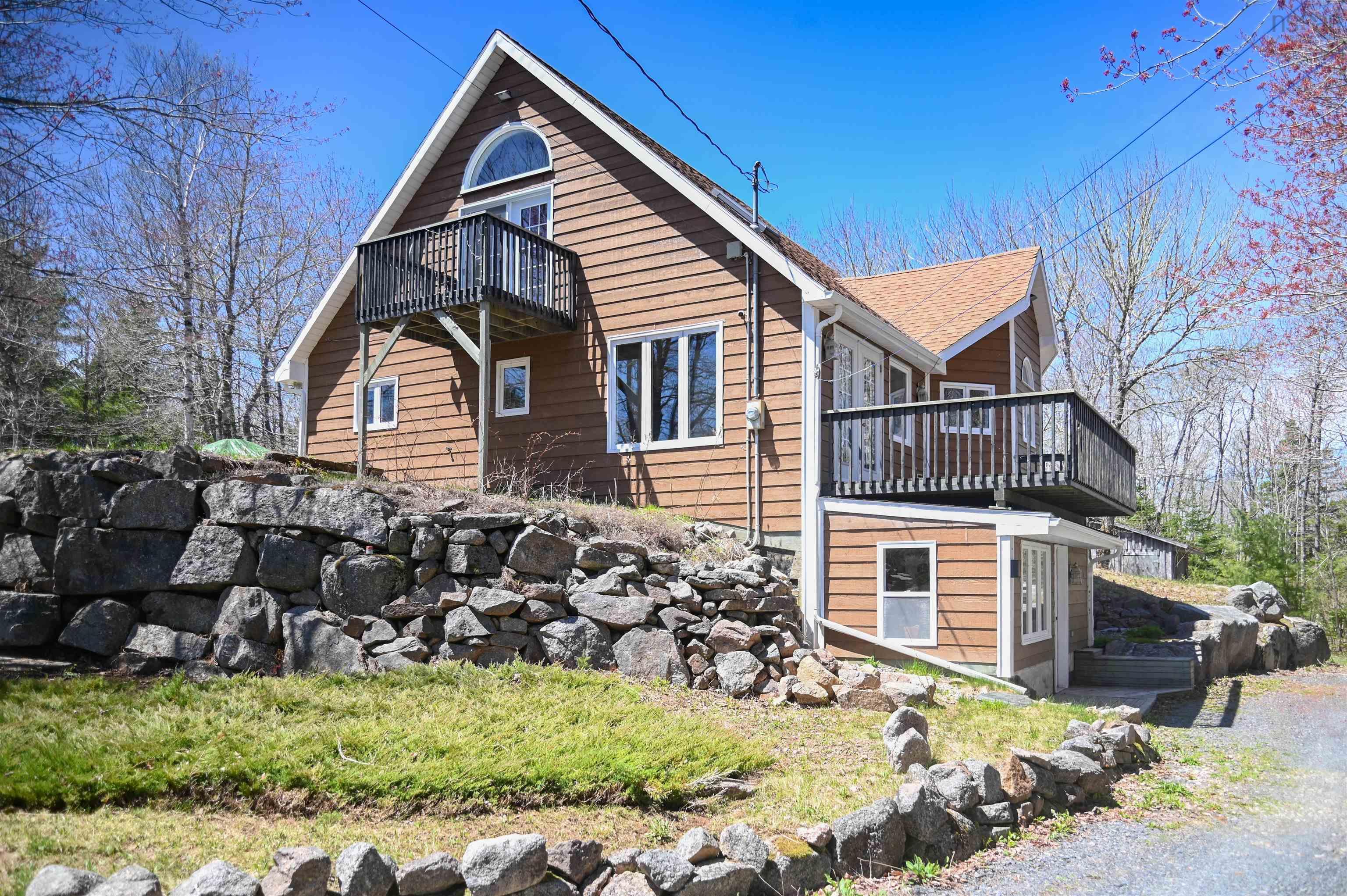 $540,000.00: 285 Hwy 12, Blue Mountain