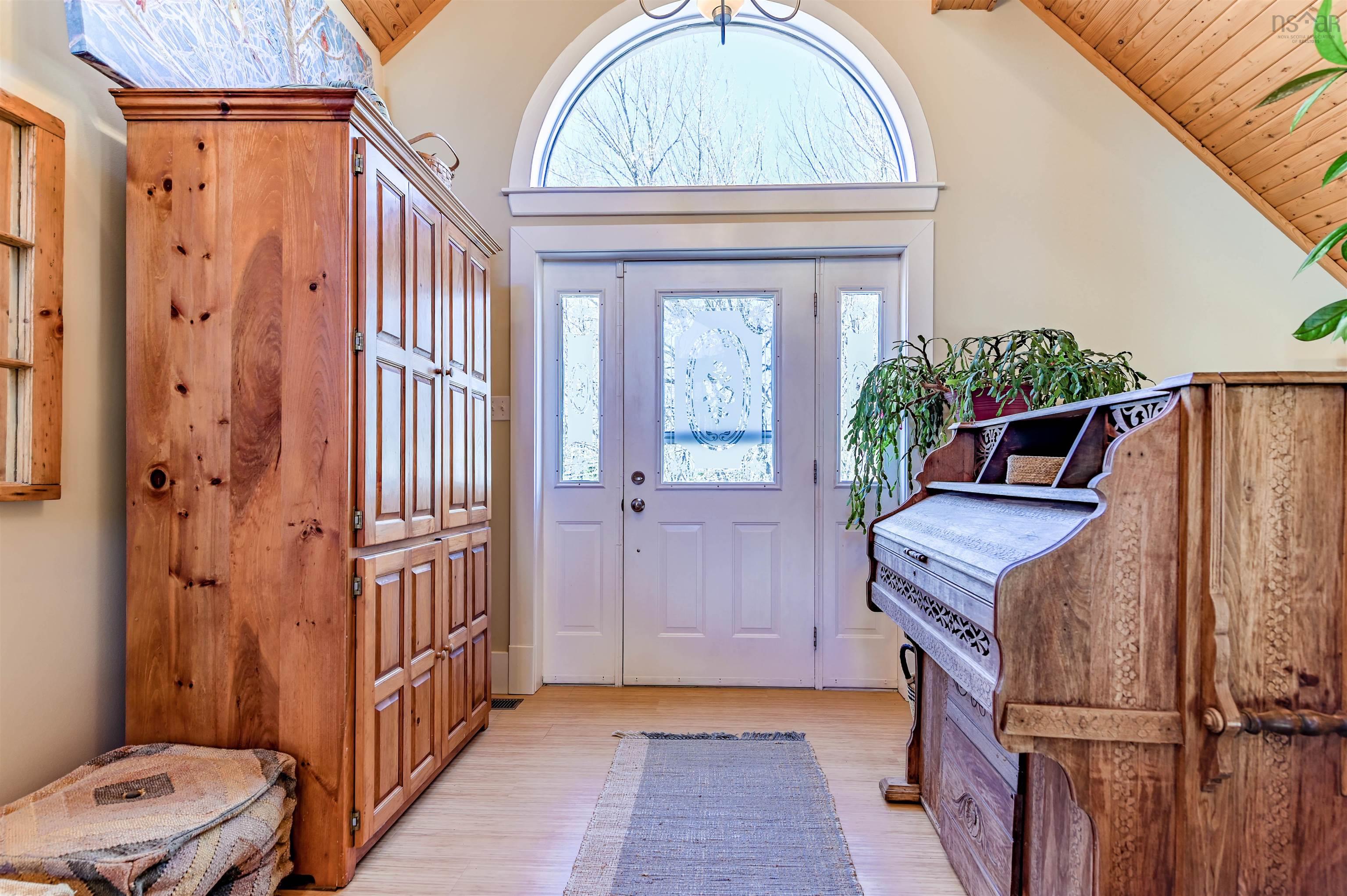 $540,000.00: 285 Hwy 12, Blue Mountain