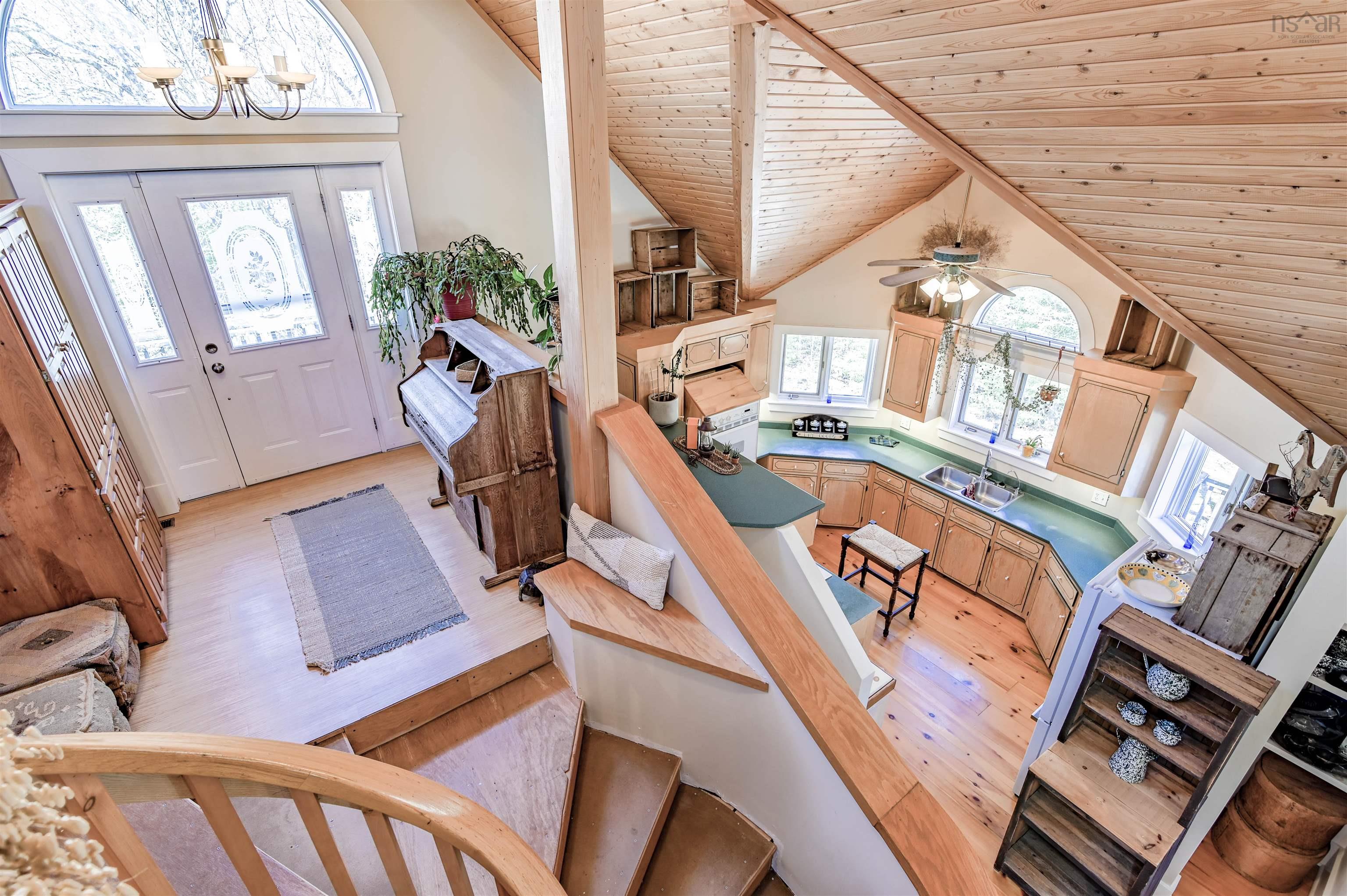 $540,000.00: 285 Hwy 12, Blue Mountain
