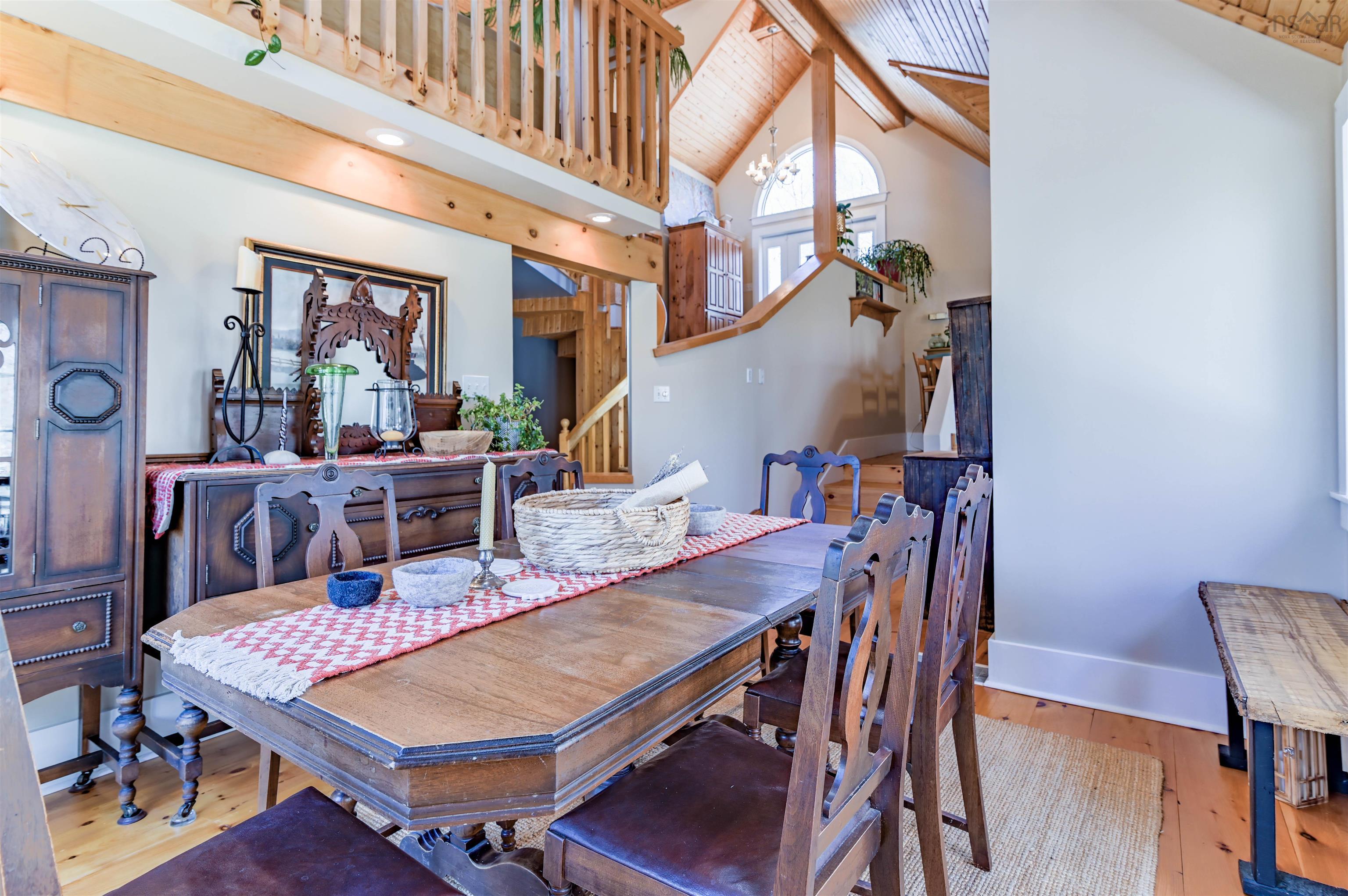 $540,000.00: 285 Hwy 12, Blue Mountain
