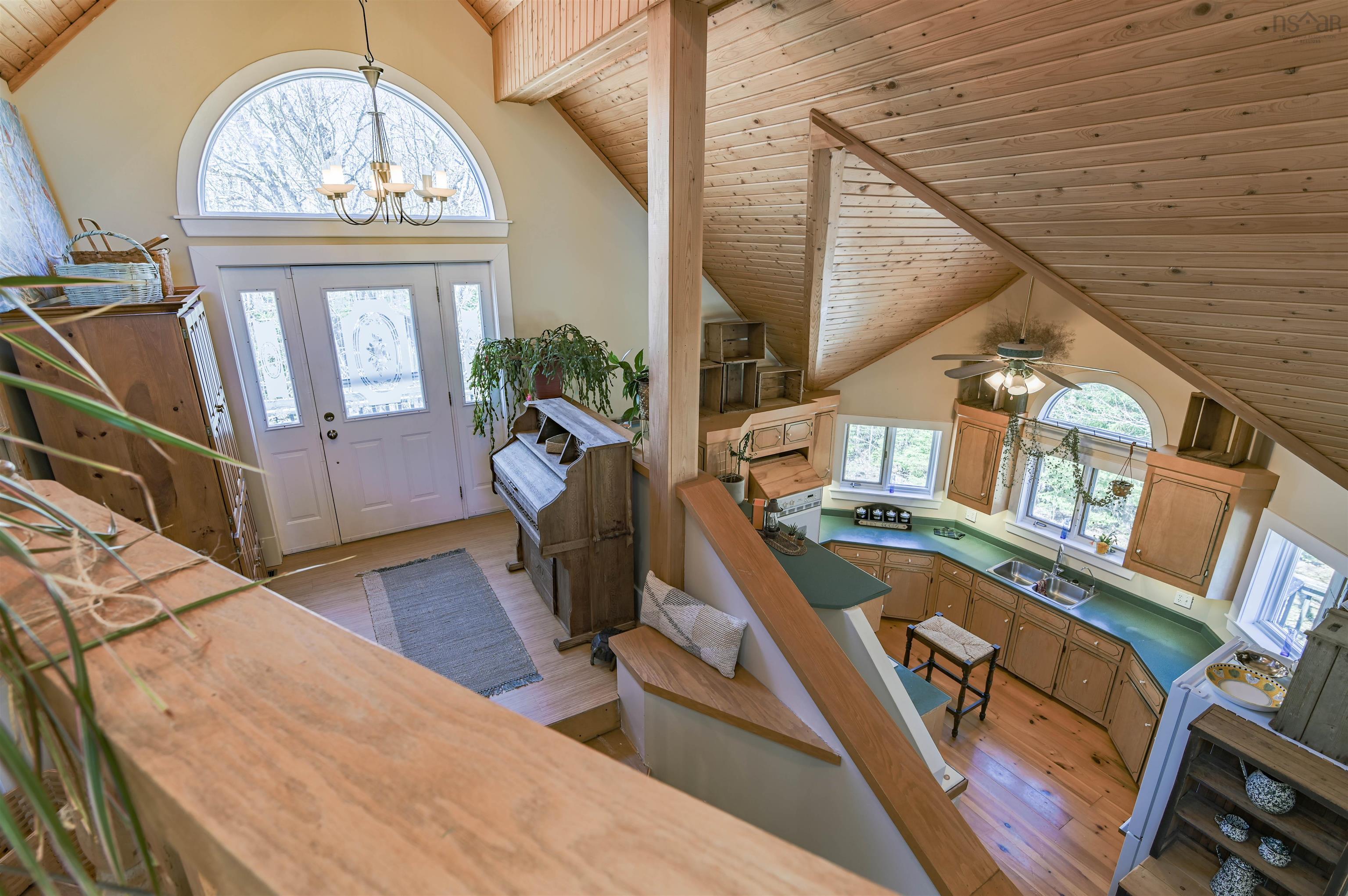 $540,000.00: 285 Hwy 12, Blue Mountain