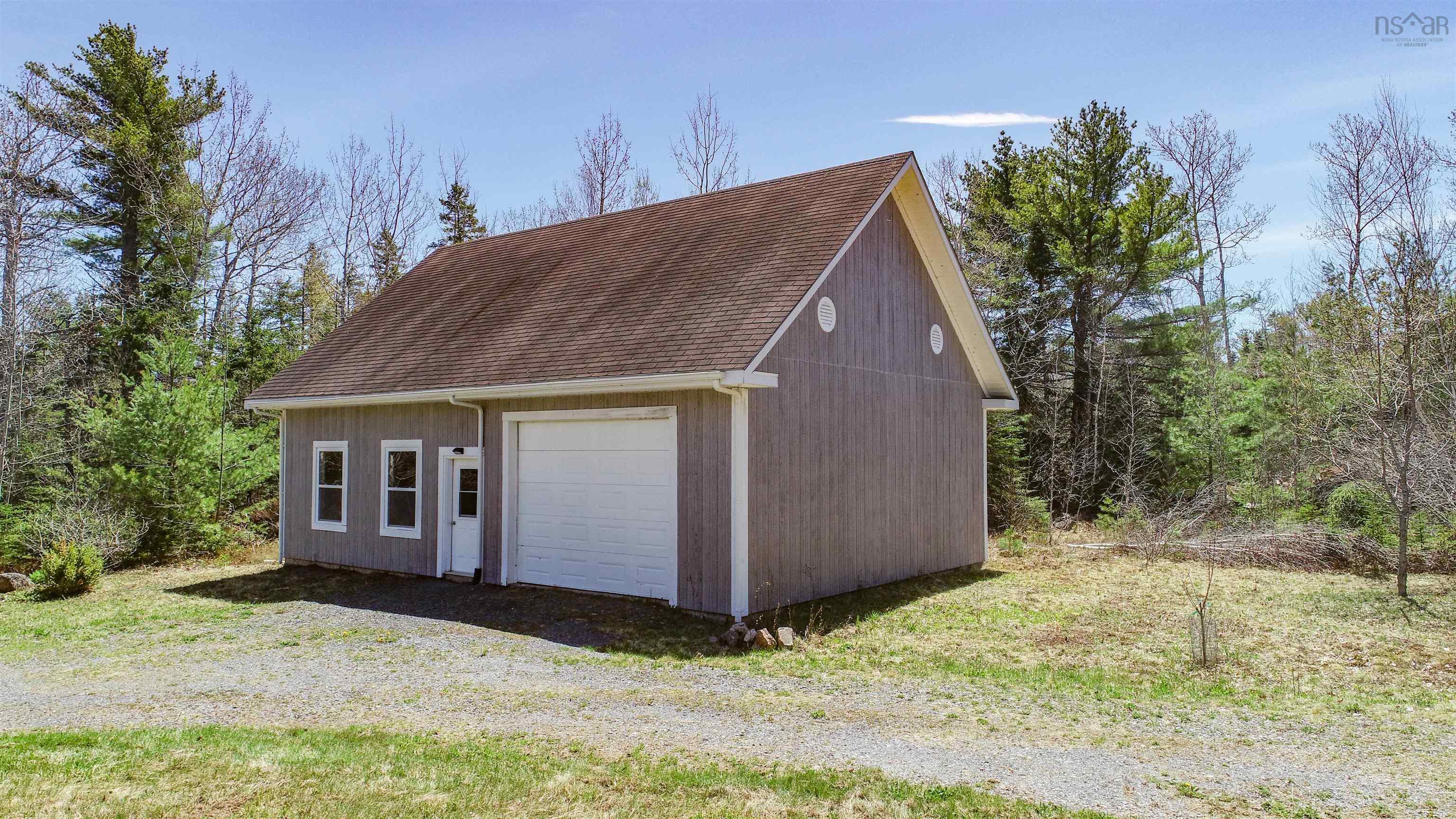 $540,000.00: 285 Hwy 12, Blue Mountain