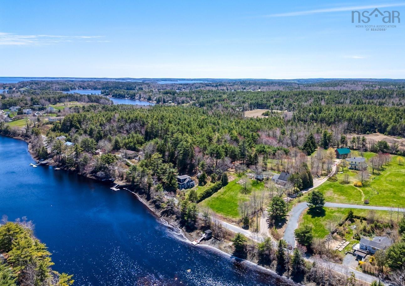 $995,000.00: 28 Silver Point Road, Martins River