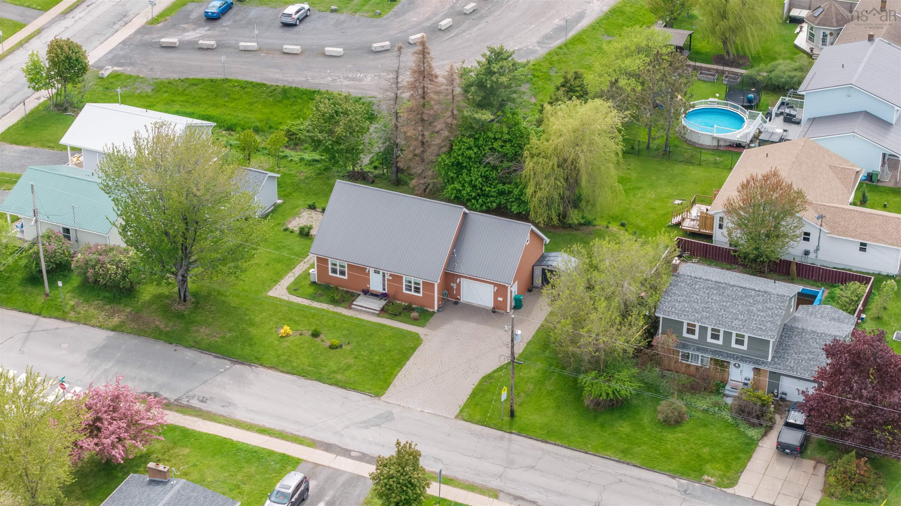 $510,000.00: 336 Beech Street, New Glasgow