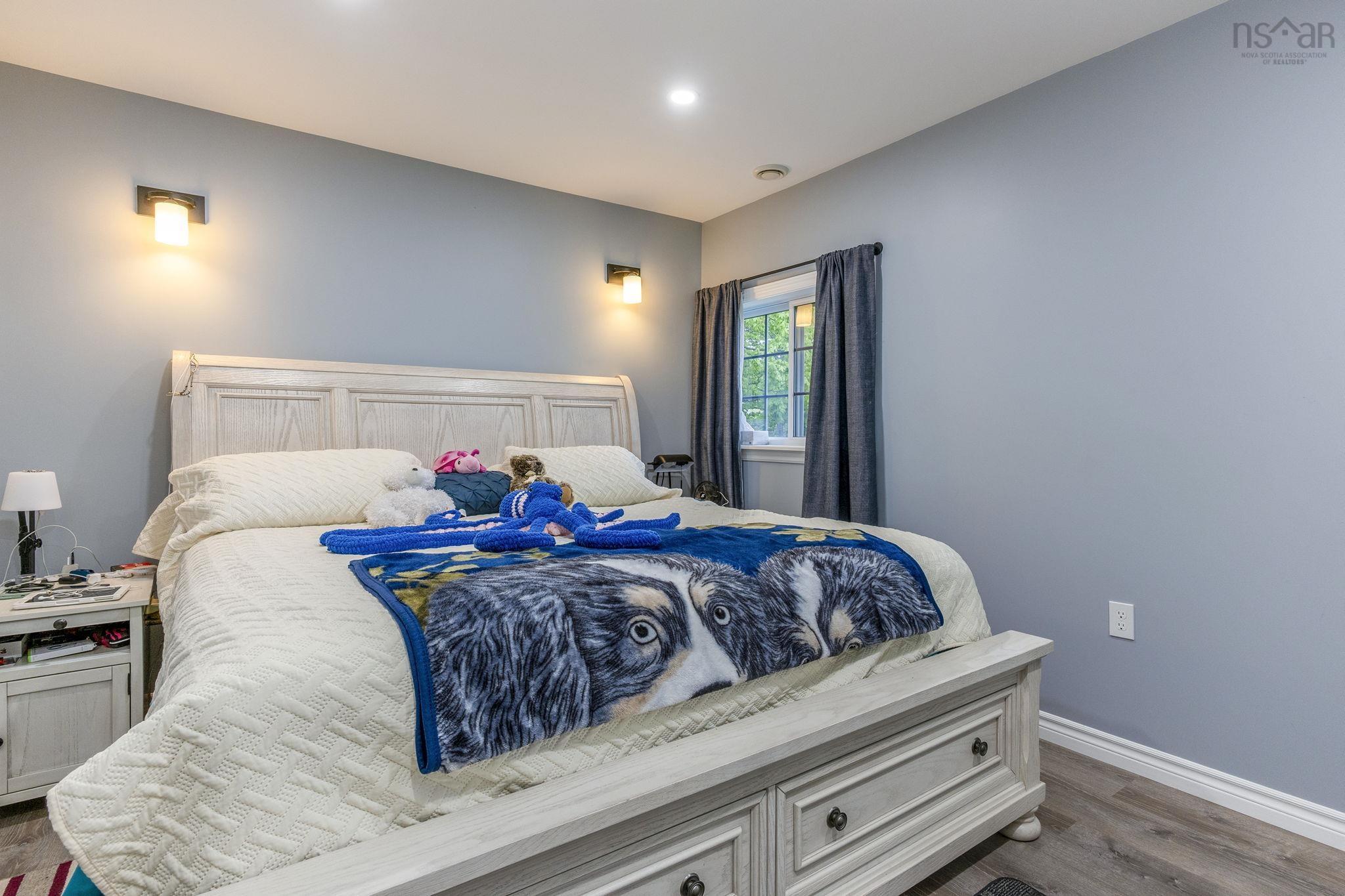 $775,000.00: 1878 Torbrook Road, Meadowvale