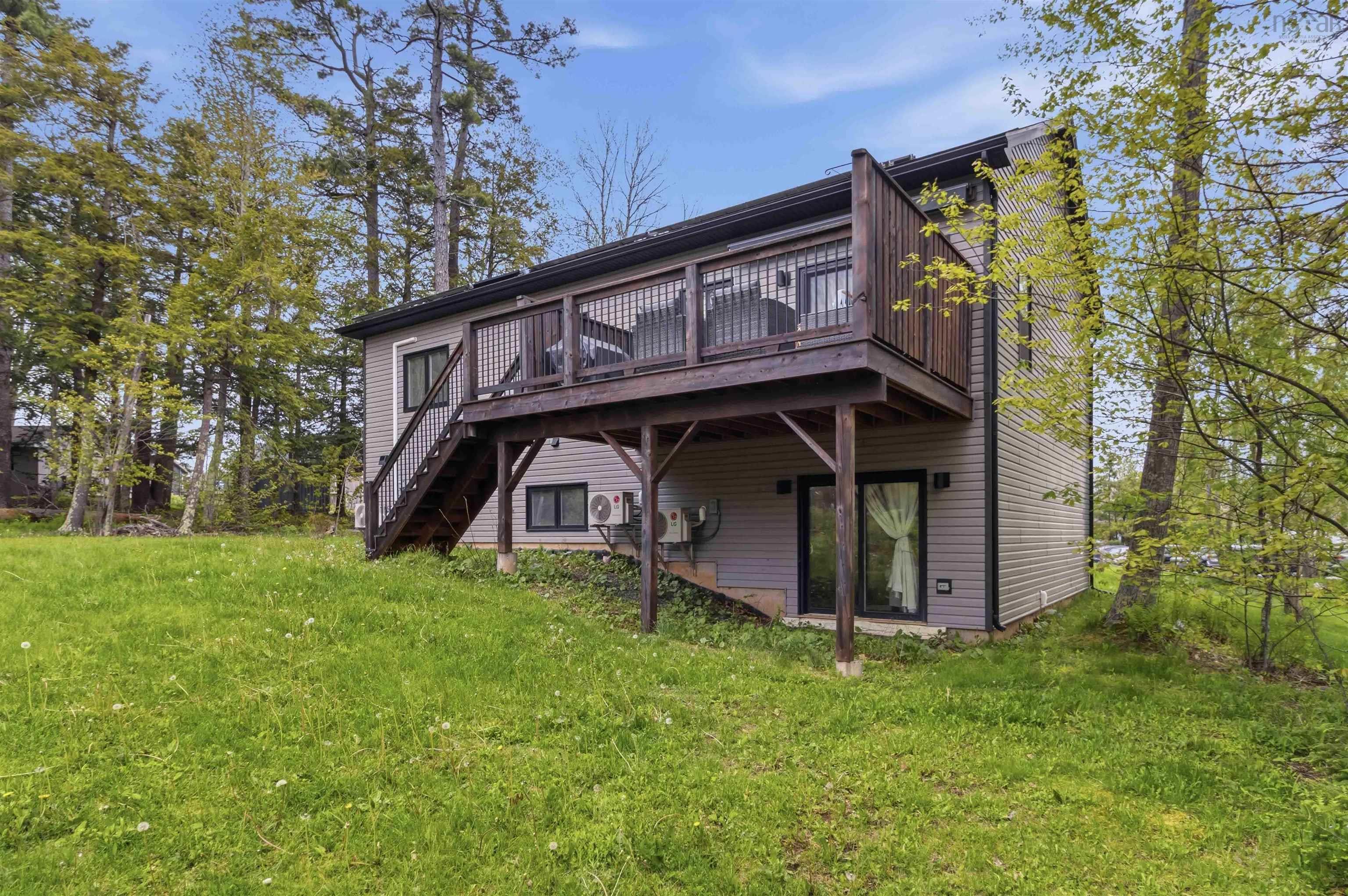 $624,900.00: 19 Pine Hill Drive, Elmsdale