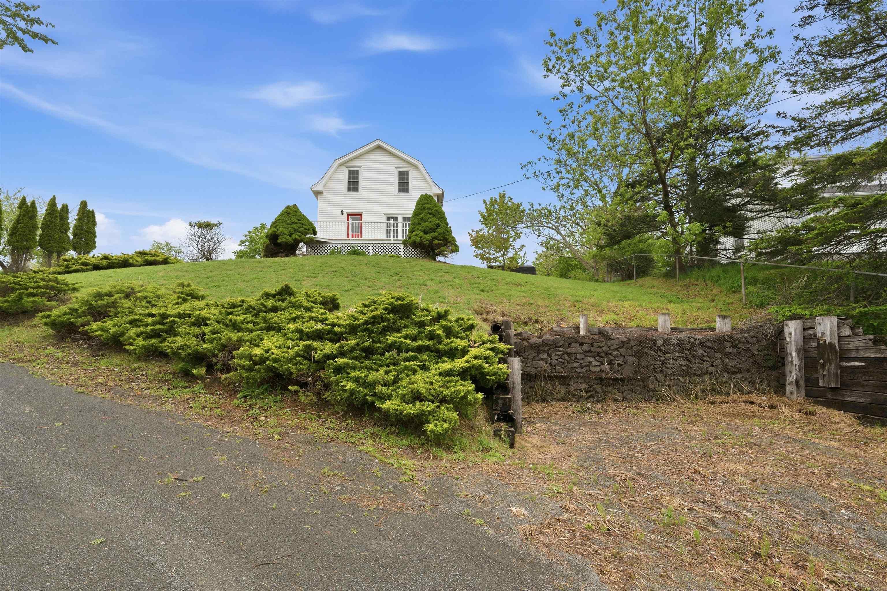 $345,000.00: 5951 Highway 14, Garlands Crossing