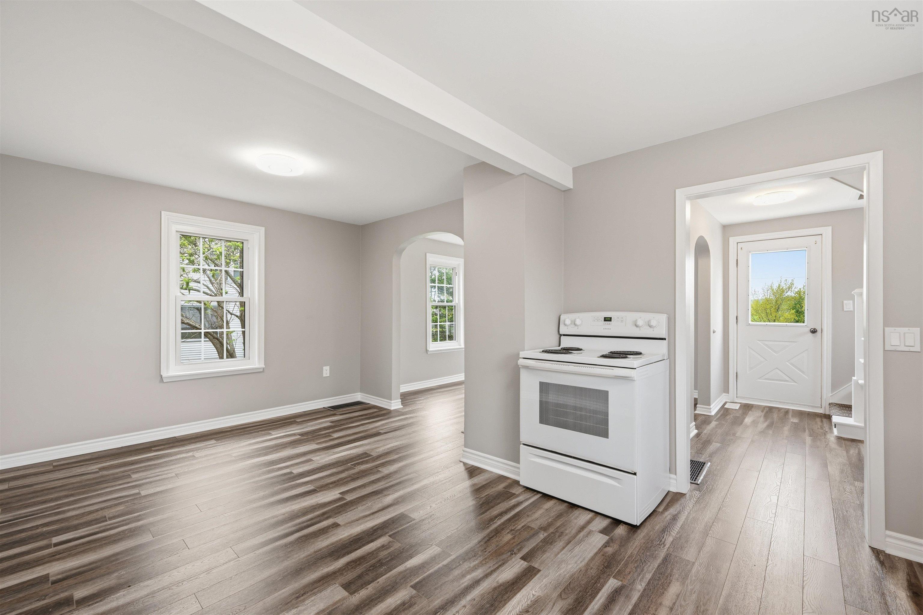 $345,000.00: 5951 Highway 14, Garlands Crossing
