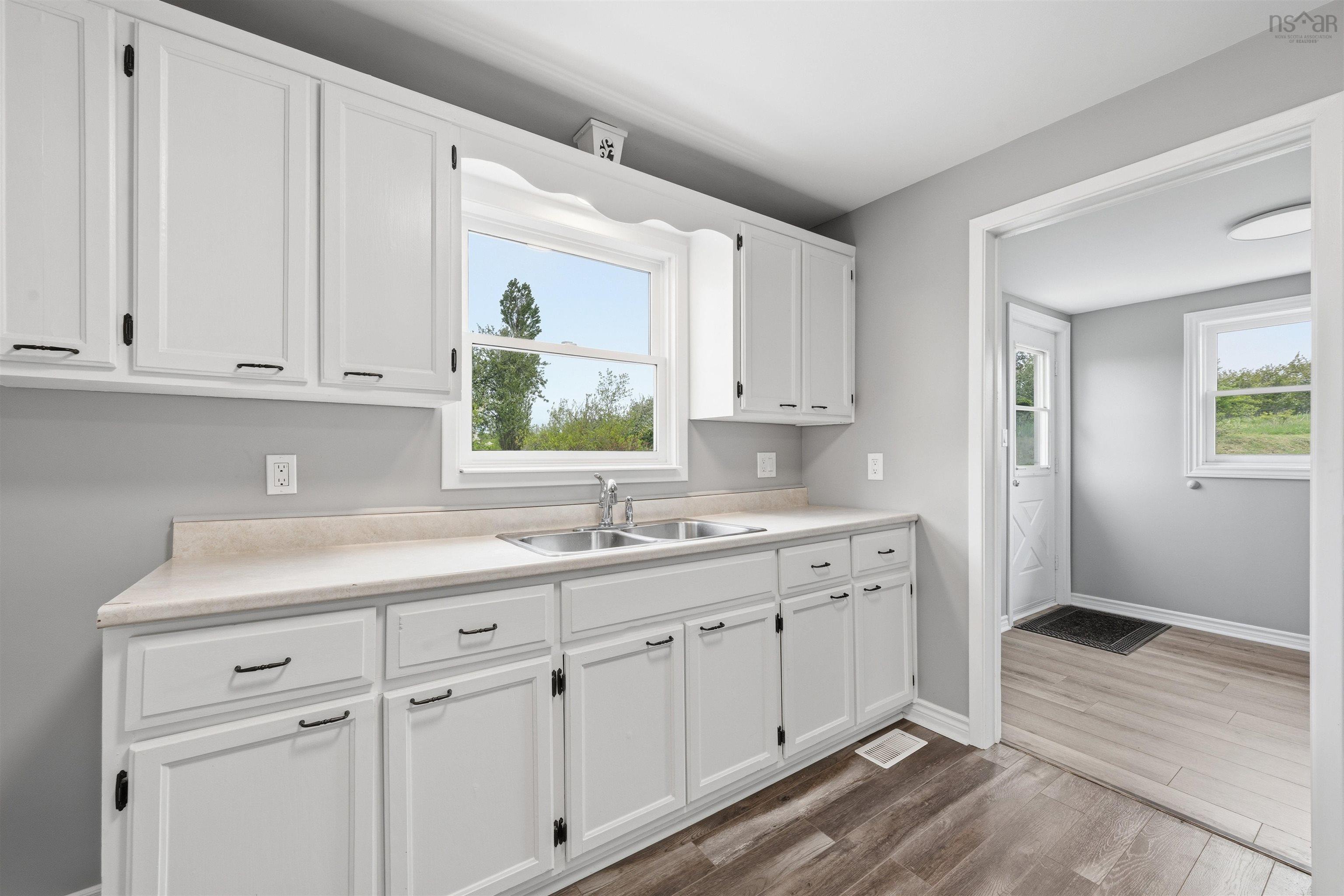 $345,000.00: 5951 Highway 14, Garlands Crossing