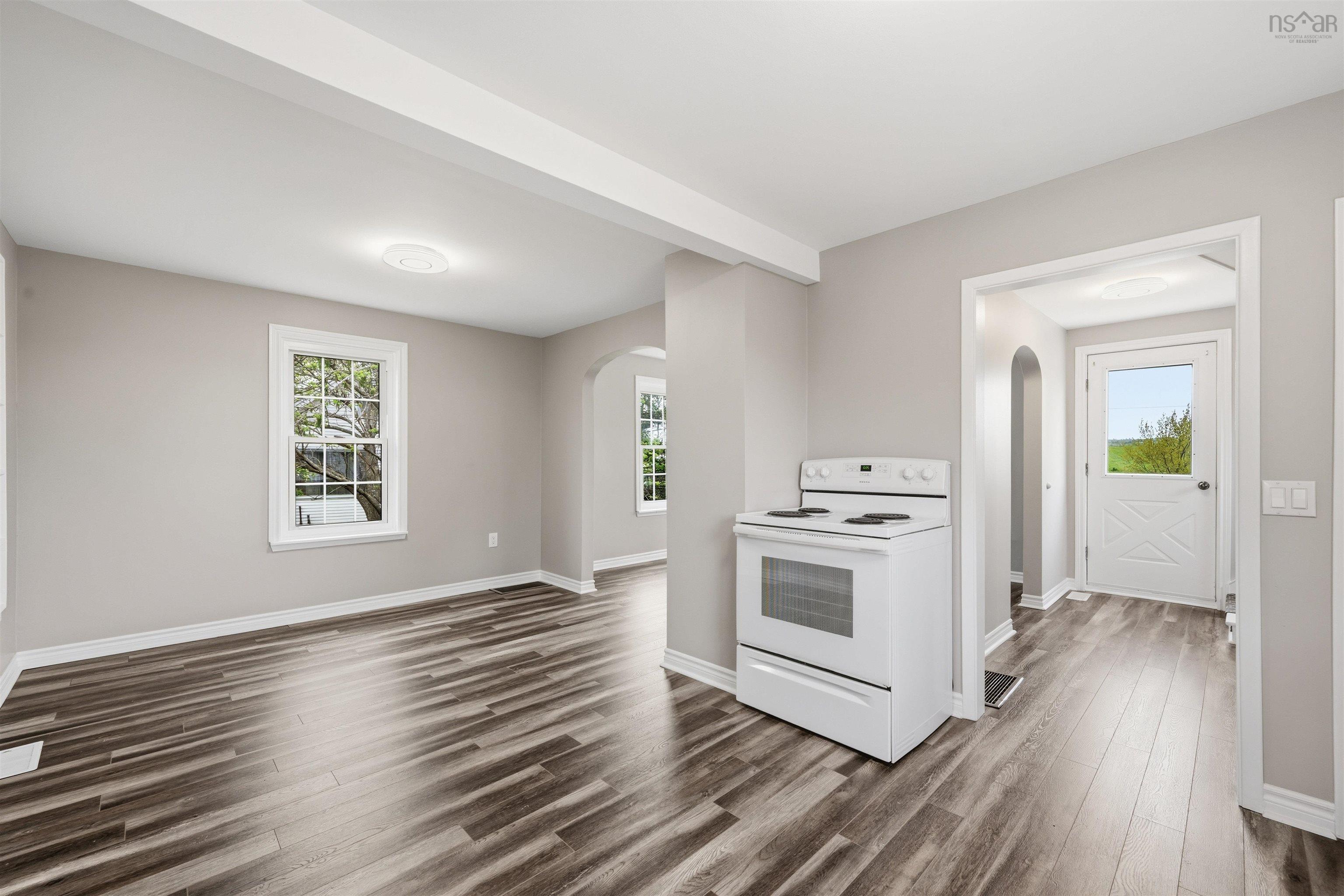 $345,000.00: 5951 Highway 14, Garlands Crossing