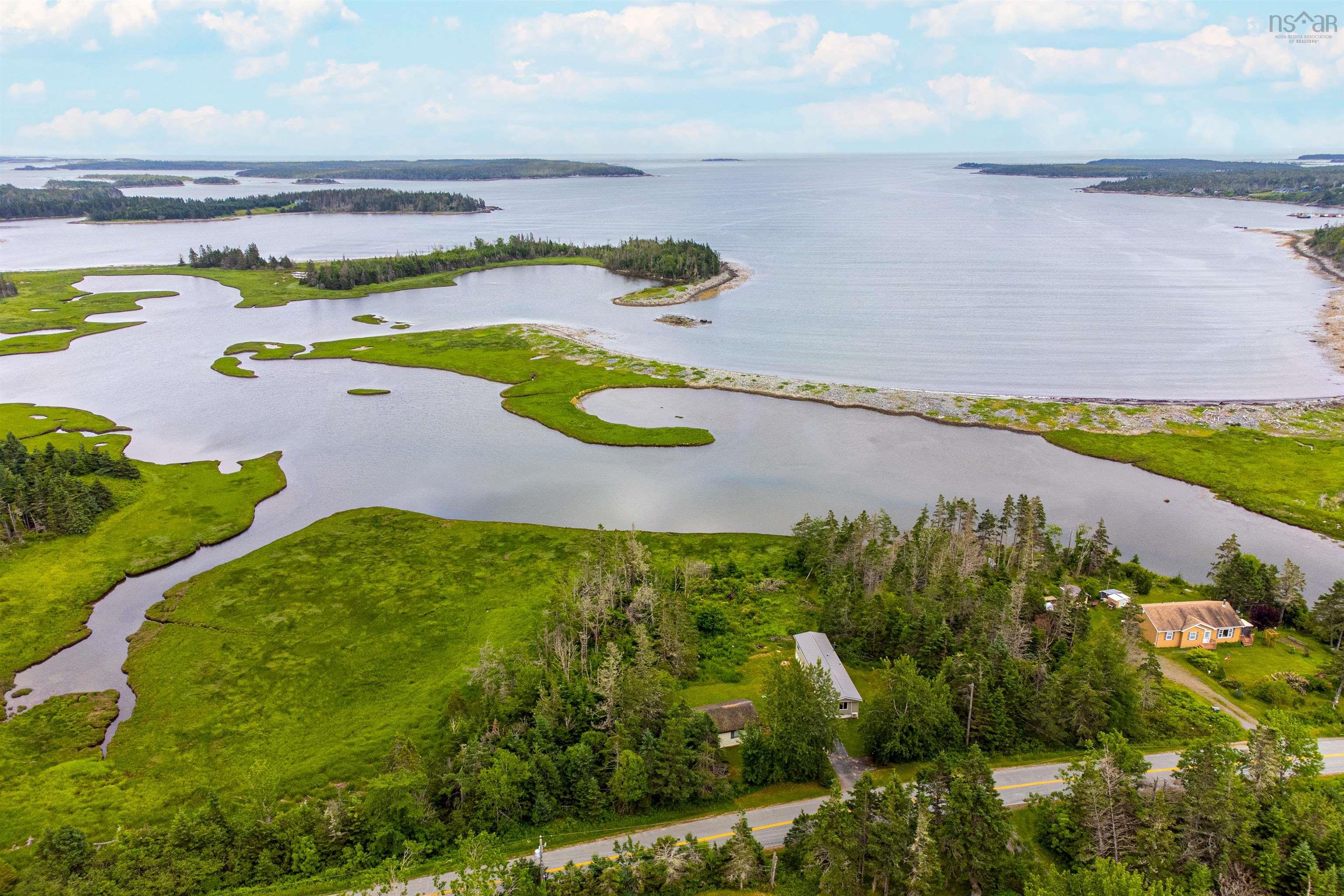 $224,900.00: 2403 West Ship Harbour Road, Owls Head